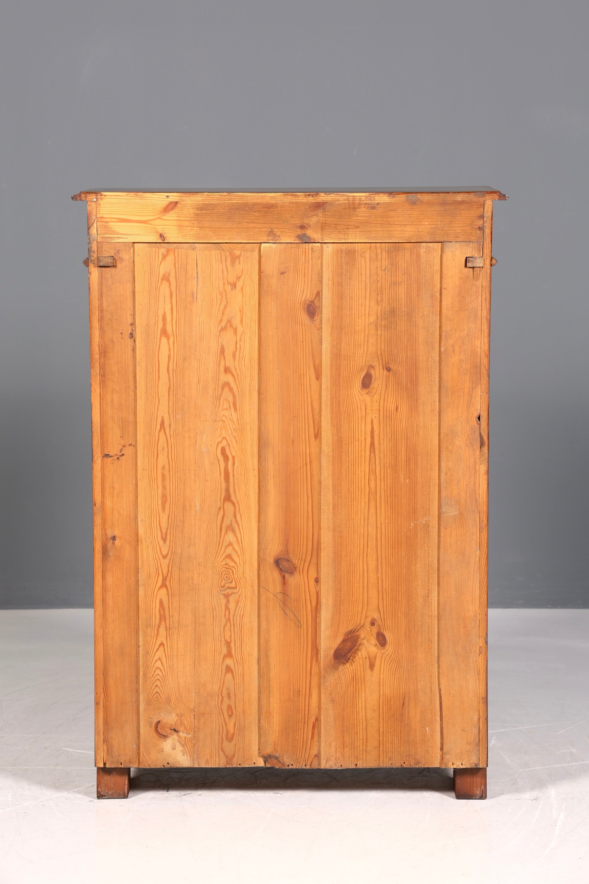 Magnifique meuble vertiko de style Art nouveau, datant de la fin du XIXe siècle (Gründerzeit).