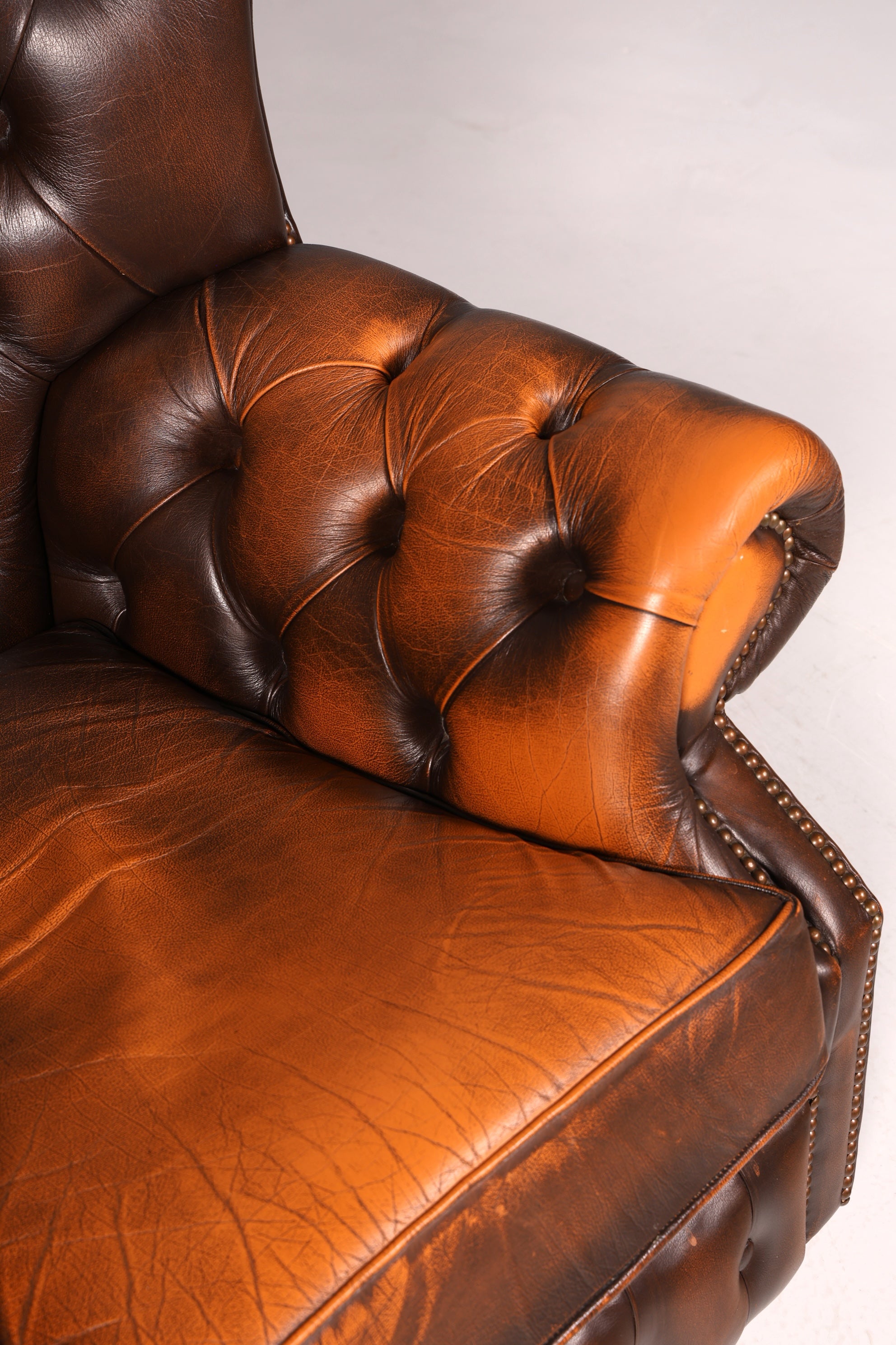 Original Chesterfield Ohrenbacken Sessel Englisch Leder Herrensessel UK Armlehnsessel 1 von 2