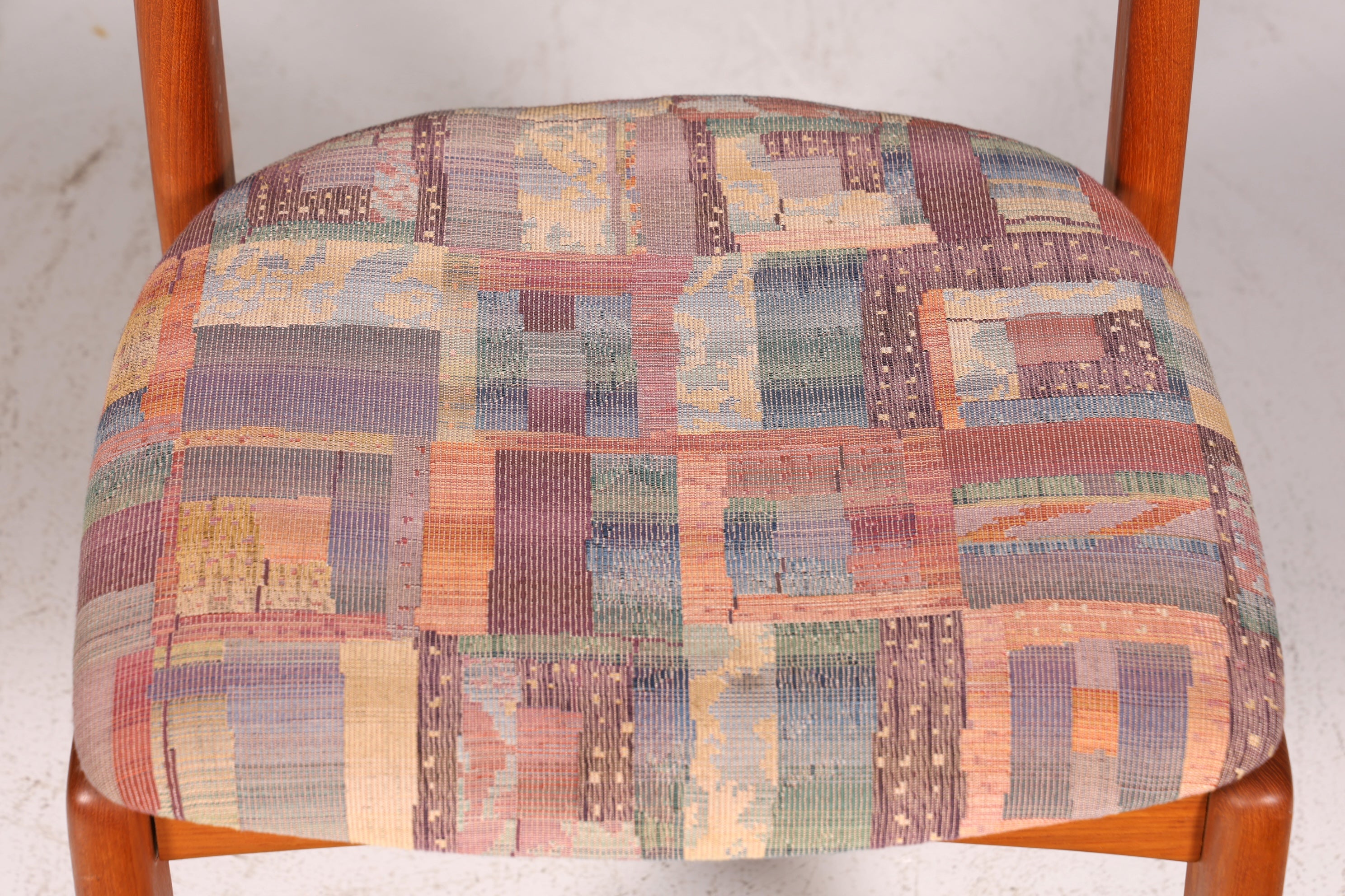 Chaise simple de style Mid-Century, chaise de salle à manger rétro, chaise de cuisine design danois, chaise de secrétaire en teck, 2 sur 2