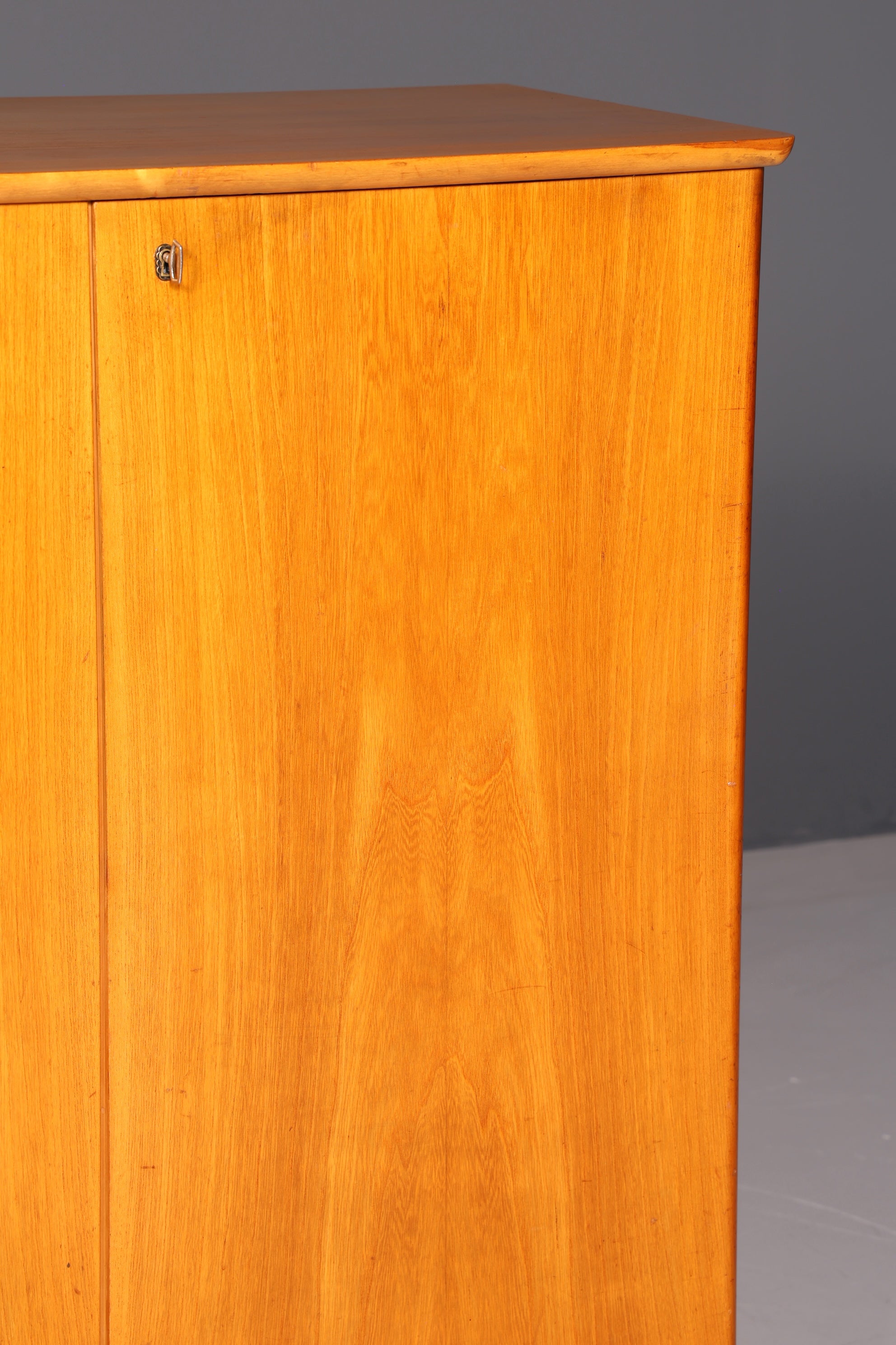Wunderschöner Mid Century Schrank 60er Jahre Vertiko Highboard Wäscheschrank Aktenschrank Kommode Echt Holz Vintage