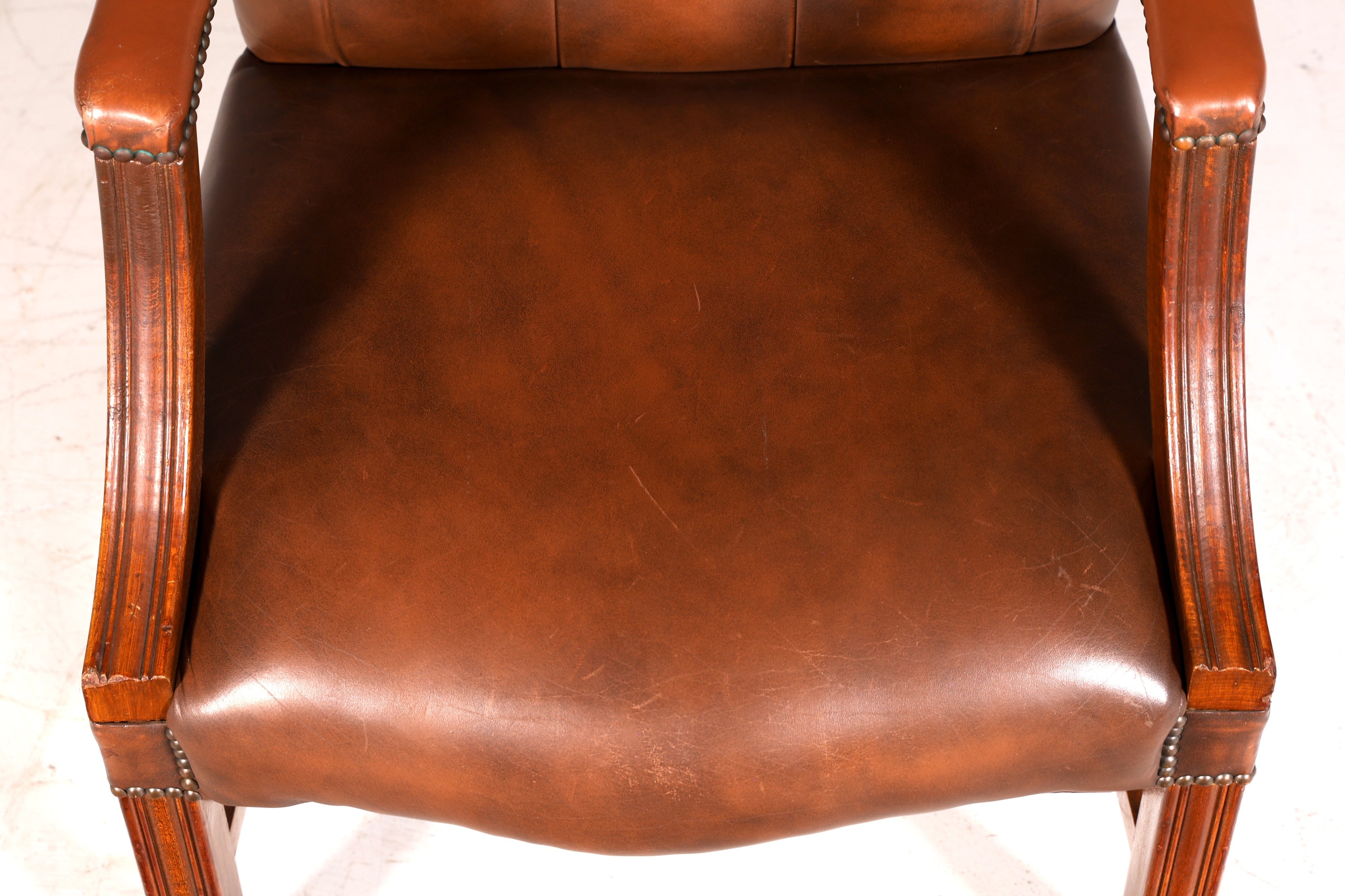 Wunderschöner Original Chesterfield Armlehnstuhl Braun Echt Leder Englisch Herrensessel Schreibtischstuhl Sekretär Stuhl Bürostuhl Antik 2 von 2