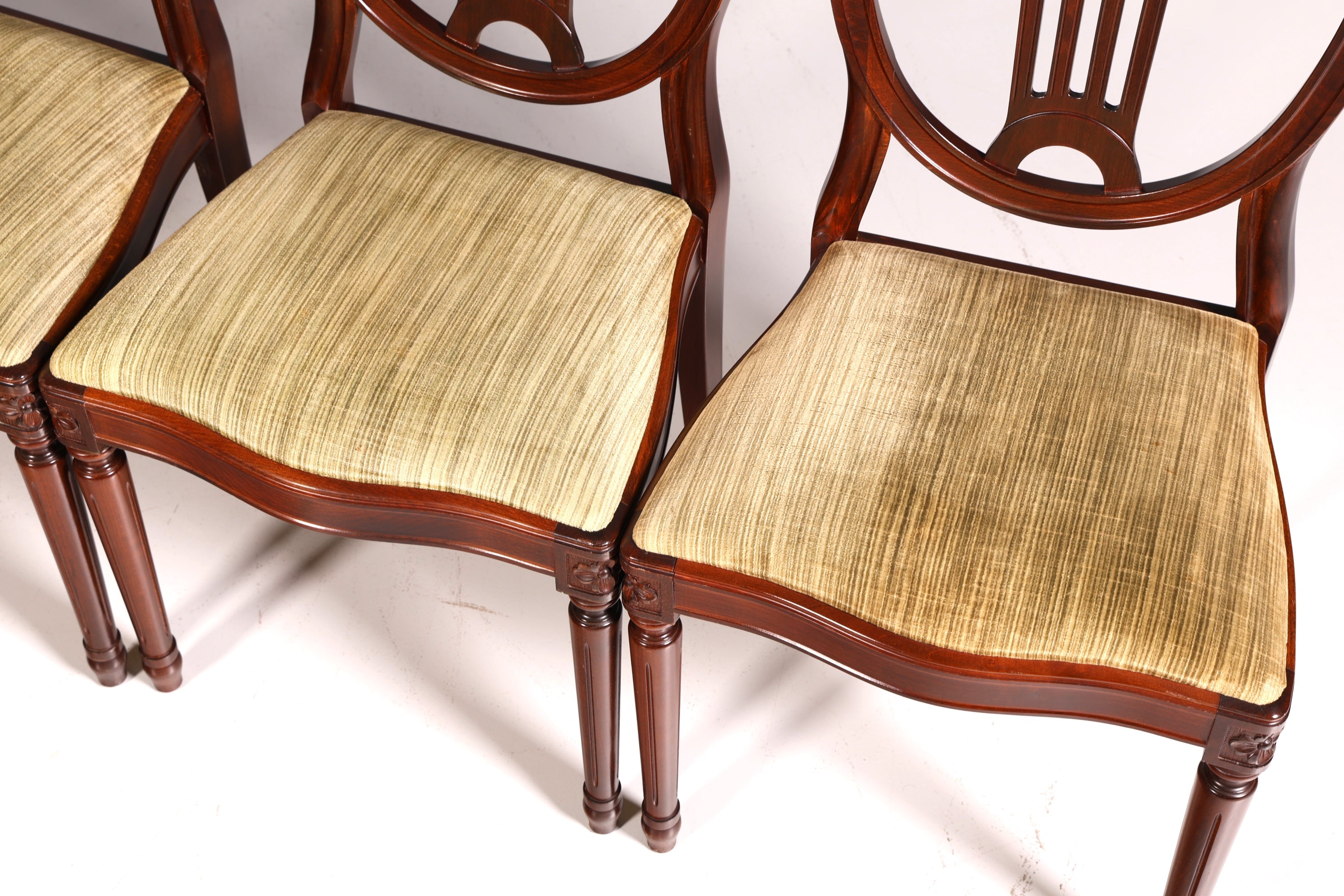 6x Traumhafte Stühle im Gustavianischen Stil Englisch Küchenstühle Antik Stuhl Set Esszimmer