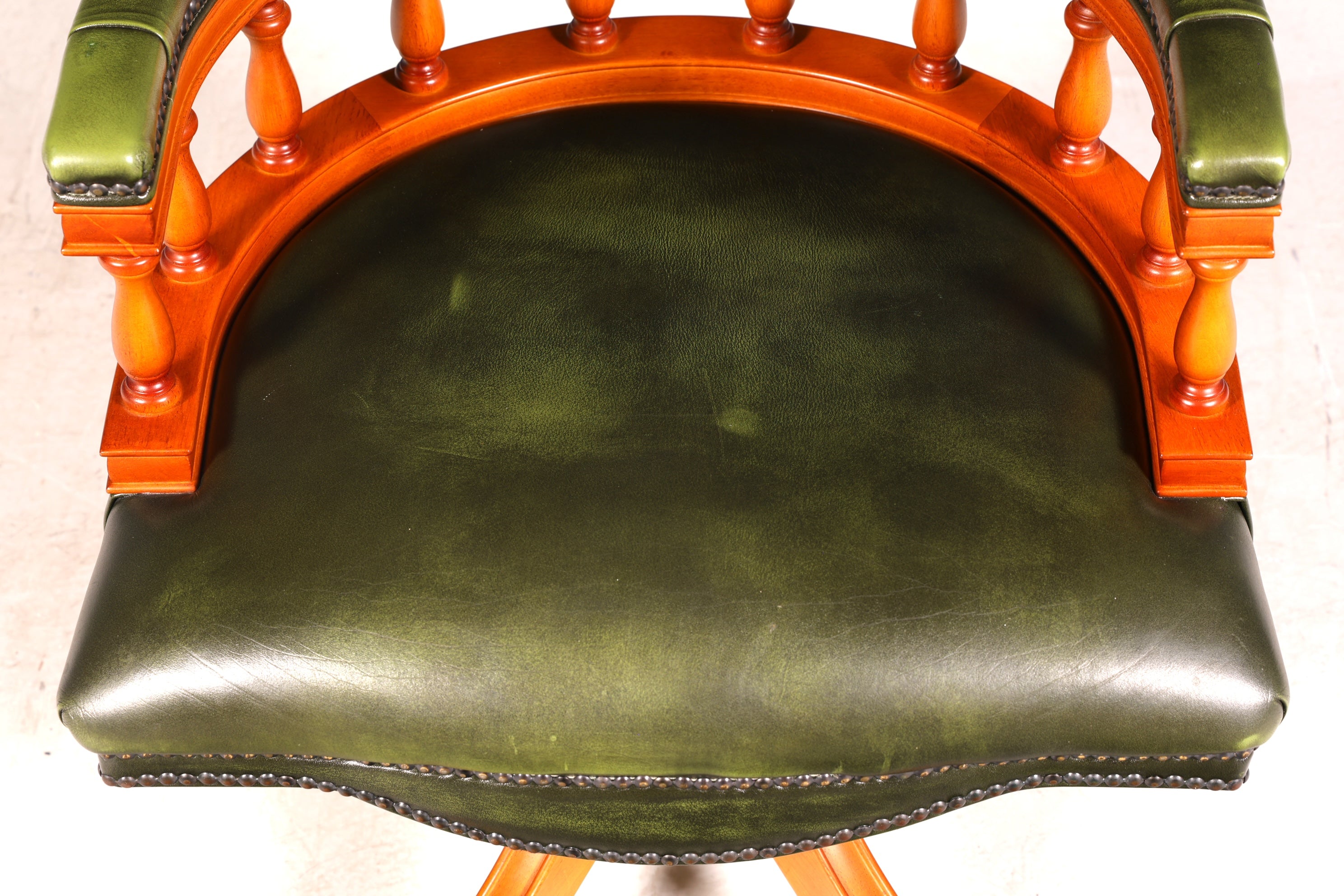 G216 Finish cm Original Chesterfield Centurion Captain Chair Englisch grün echt Leder Sessel (Kopie)