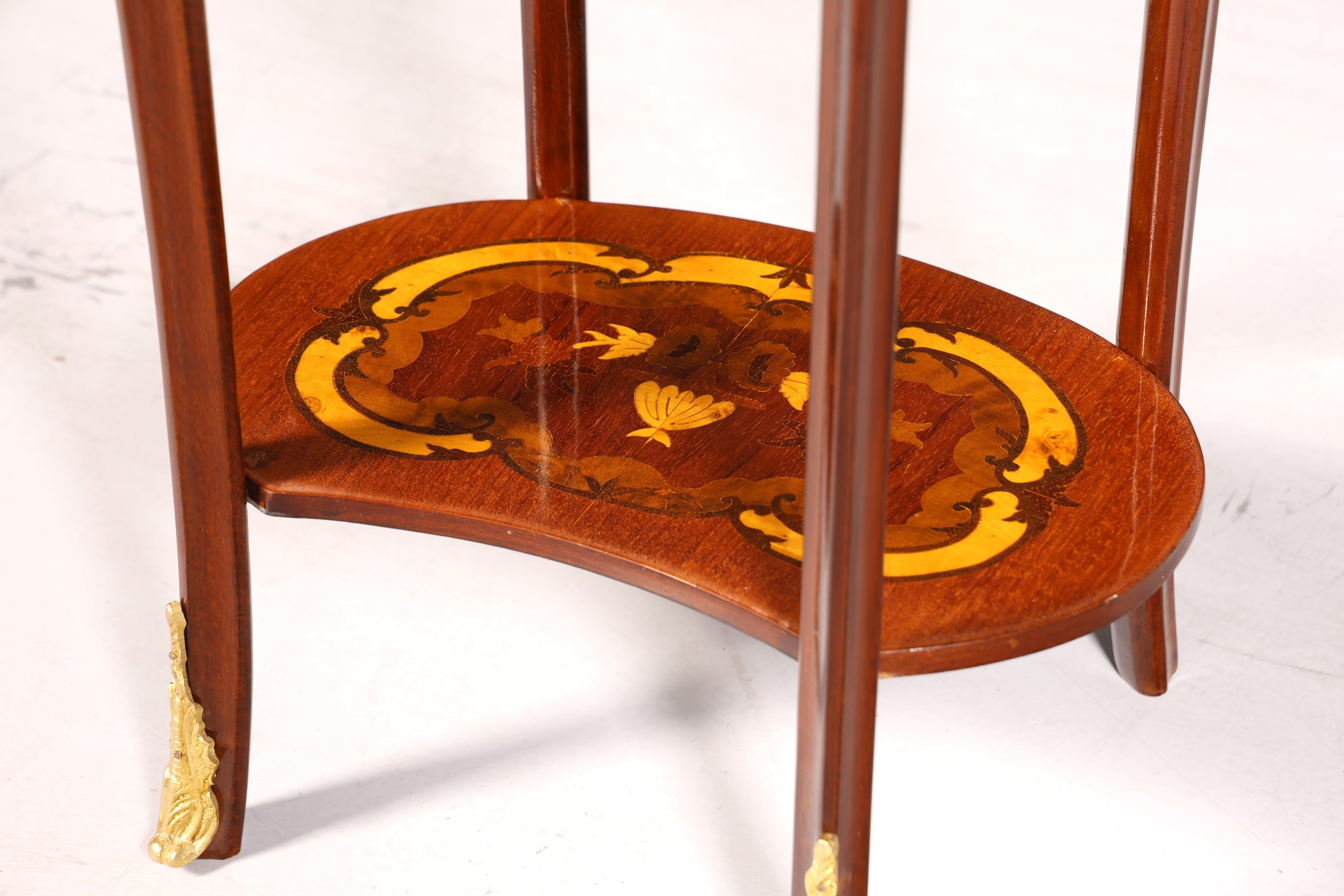 Wunderschöner Barock Louis XV Stil Beistelltisch Ablagetisch massiv Kommode Antik Stil