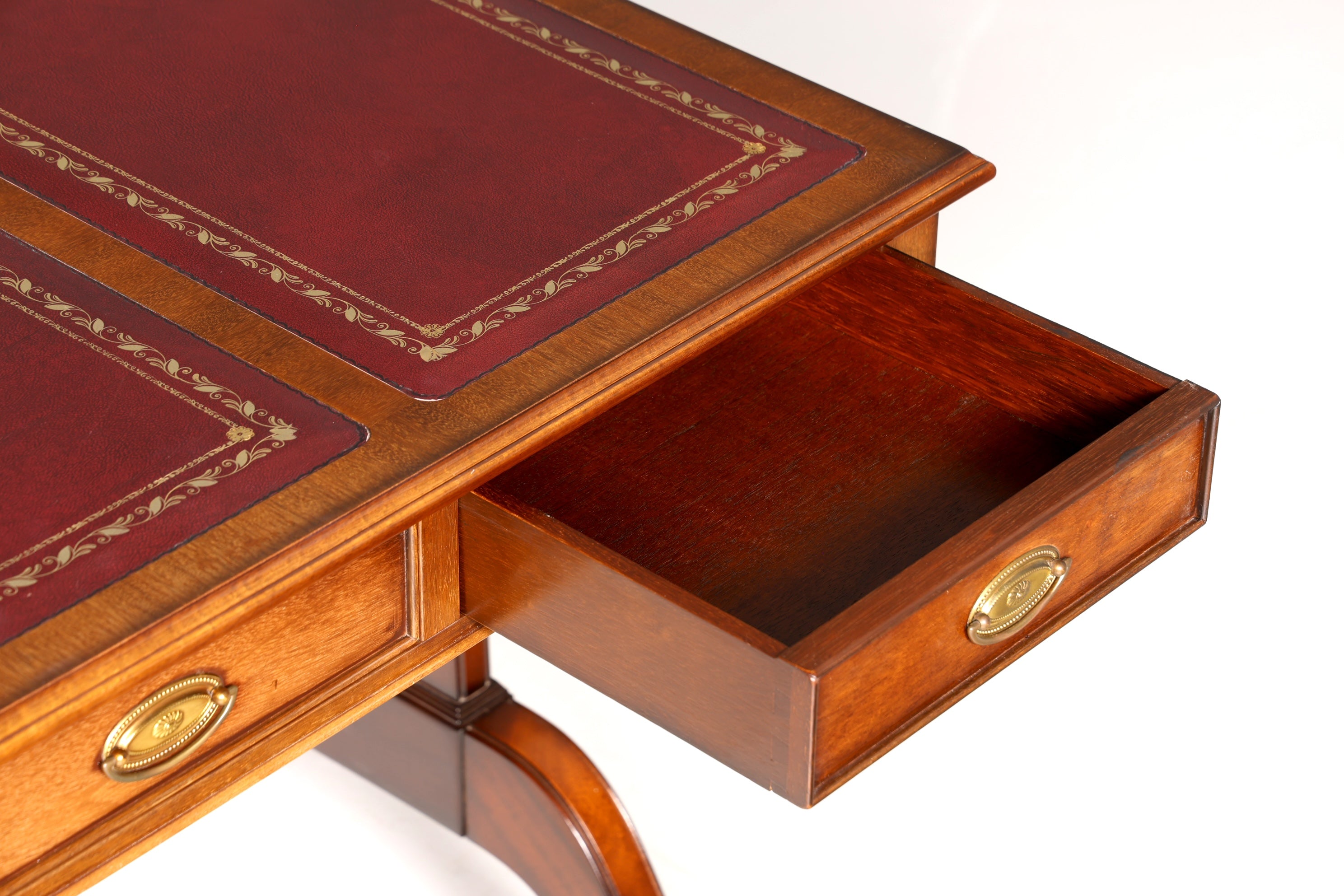 F959 Finish cm Filigraner Englischer Schreibtisch Englisch Desk Bürotisch 60s Office Table