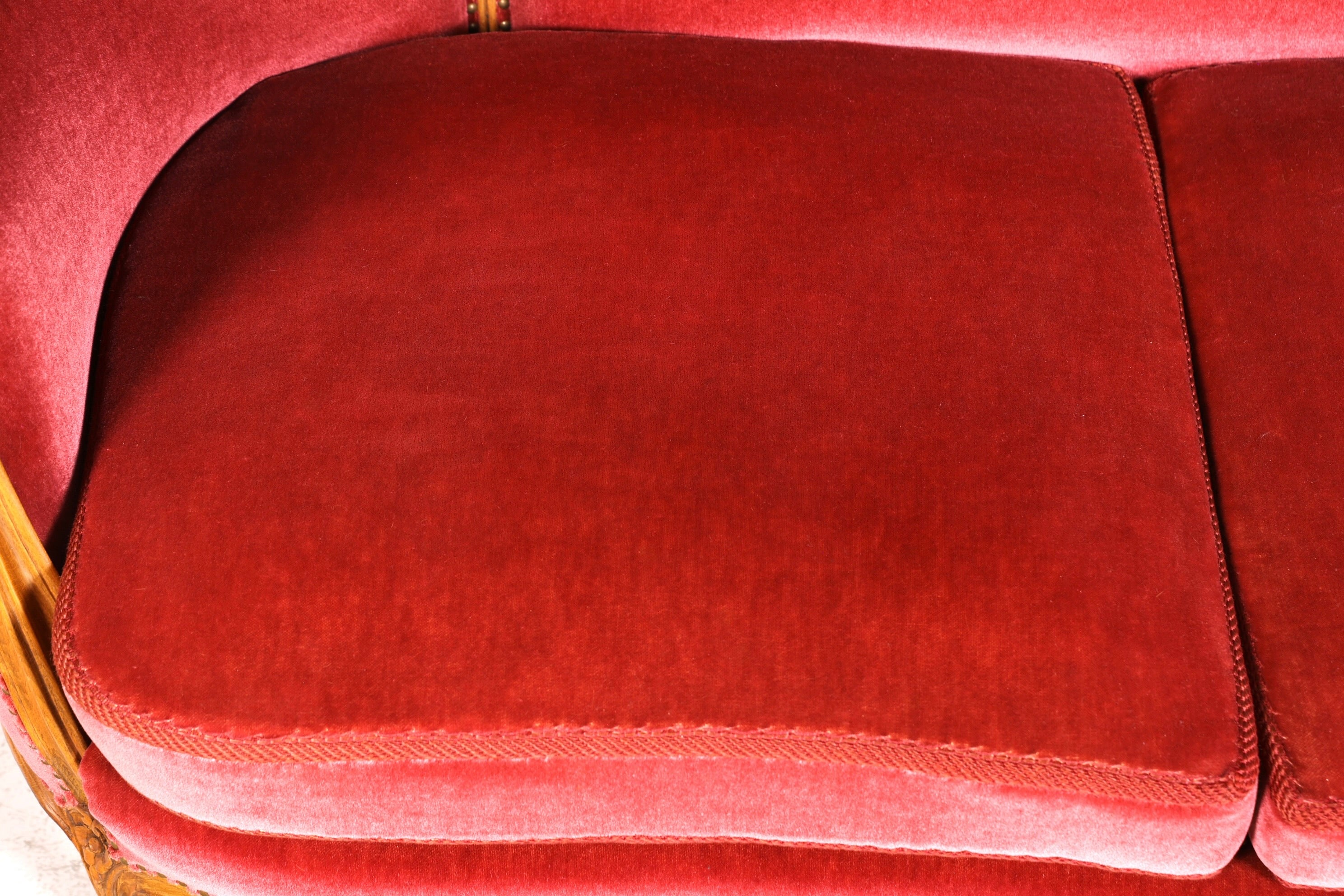 Magnifique canapé Chippendale, canapé de style baroque, tissu velours, méridienne 3 places