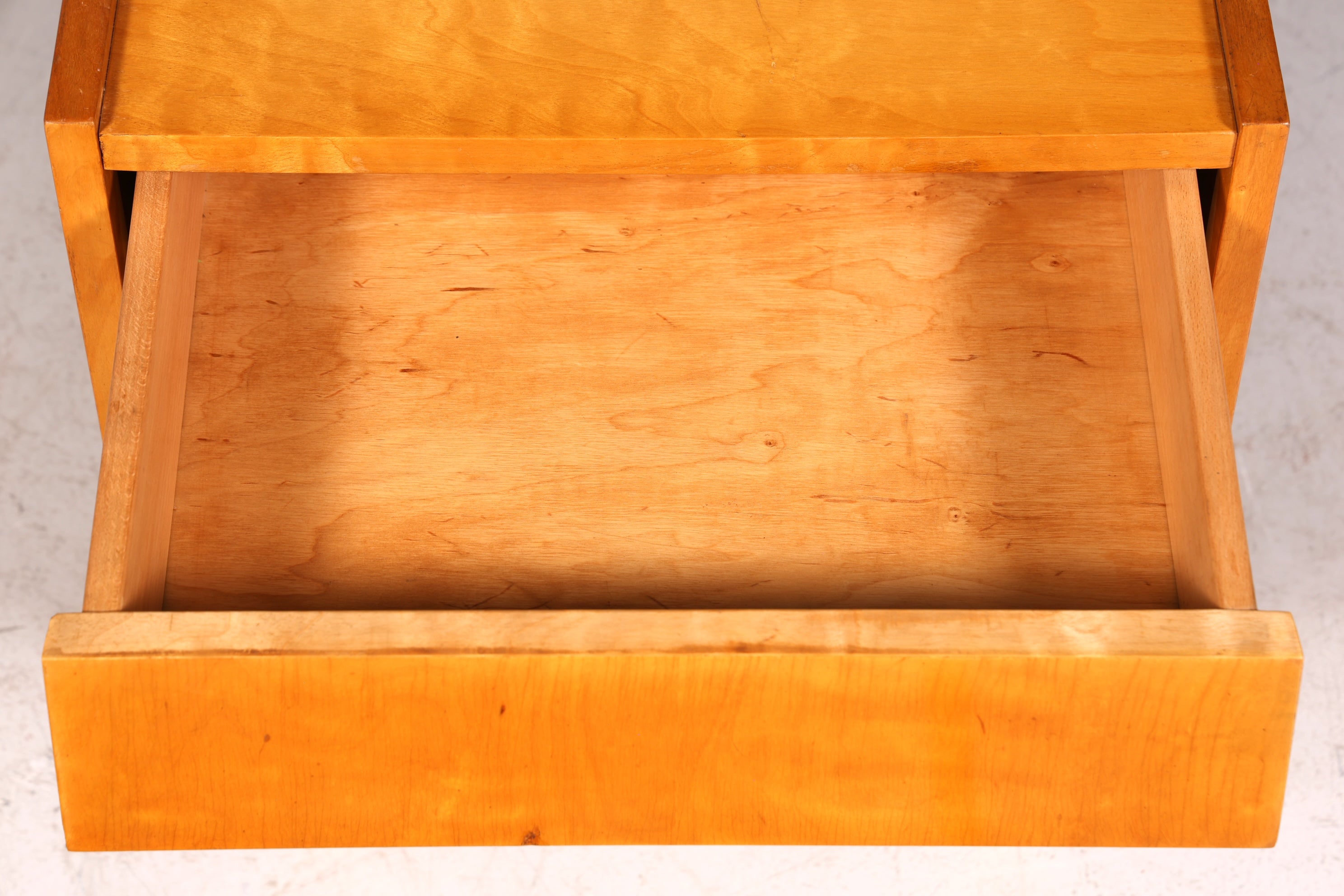 Commode vintage simple du milieu du siècle, meuble pliant, table de chevet de design danois, 2 sur 2