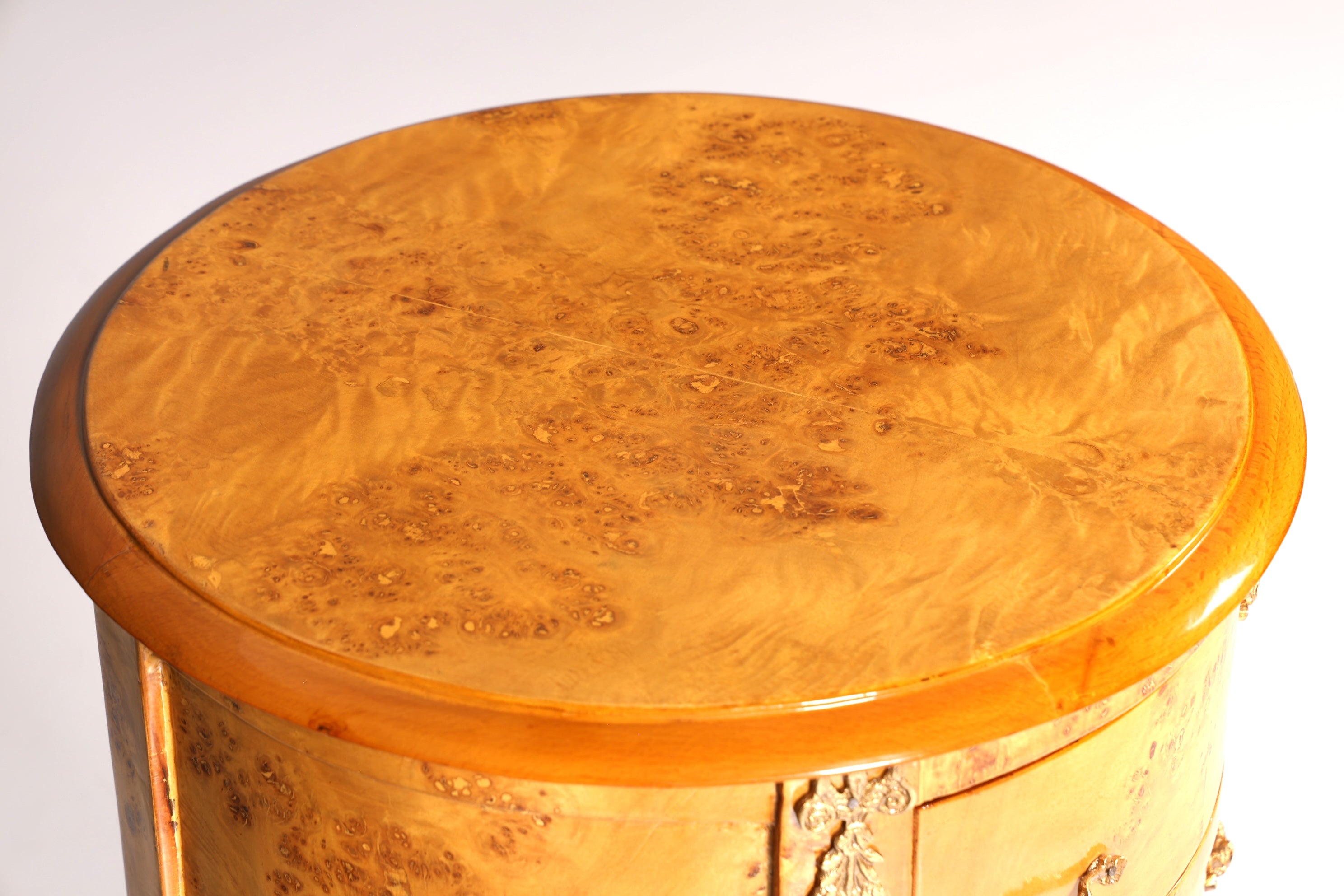 Traumhafte Barock Stil Kommode Antik Stil Louis XV Vertiko Birke Highboard Schubladenkommode