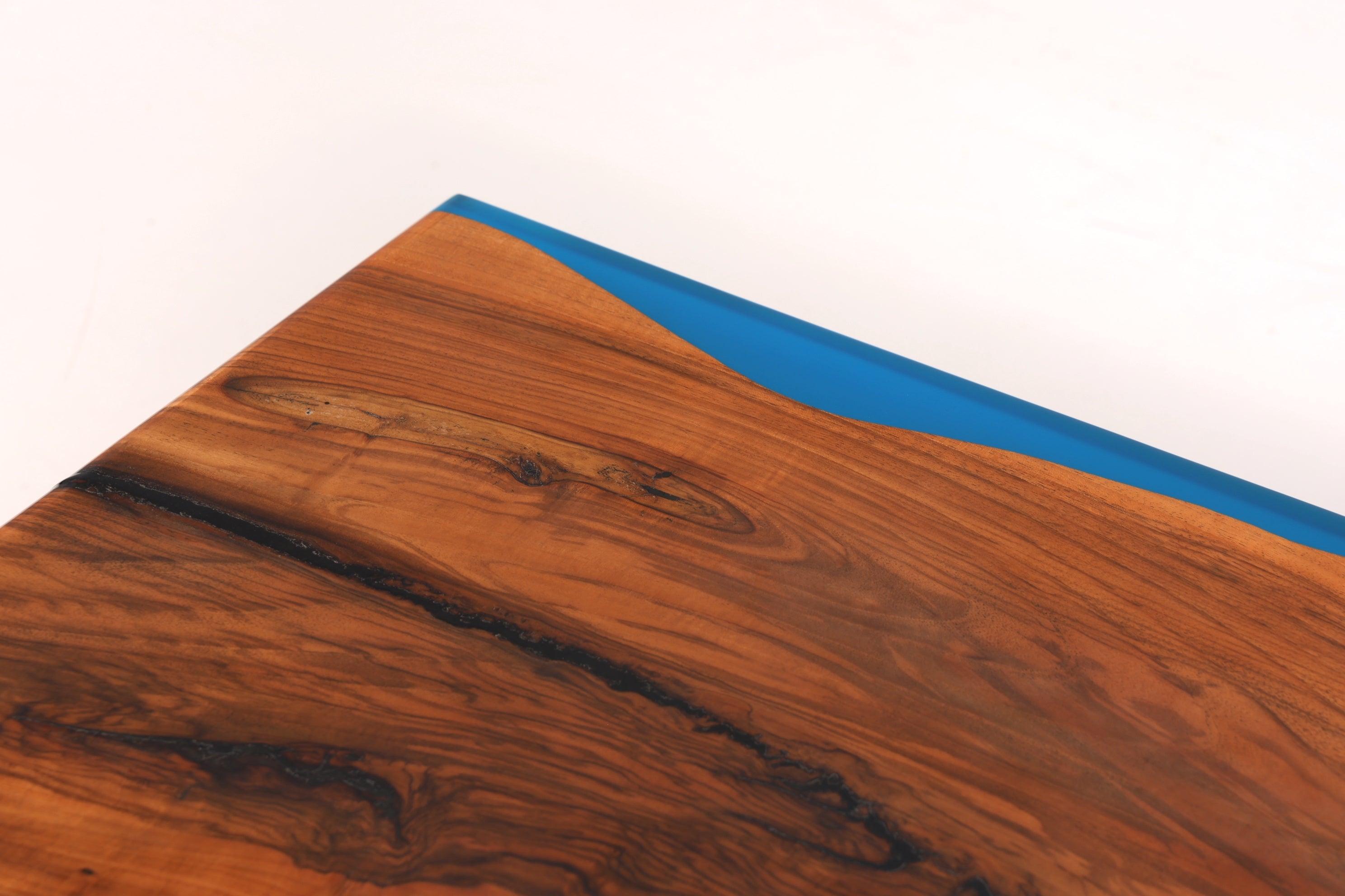 Einzigartiger Epoxidharz Couchtisch Nussbaum River Coffee Table Blau Wohnzimmer Tisch