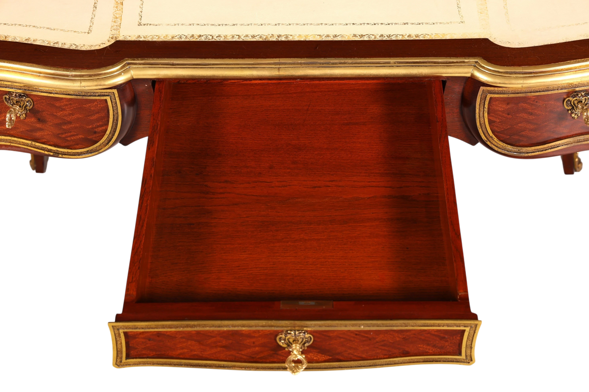 G078 Finish - Louis XV Barock Schreibtisch usw. Messing Zarge, Preis muss ich noch recherchieren