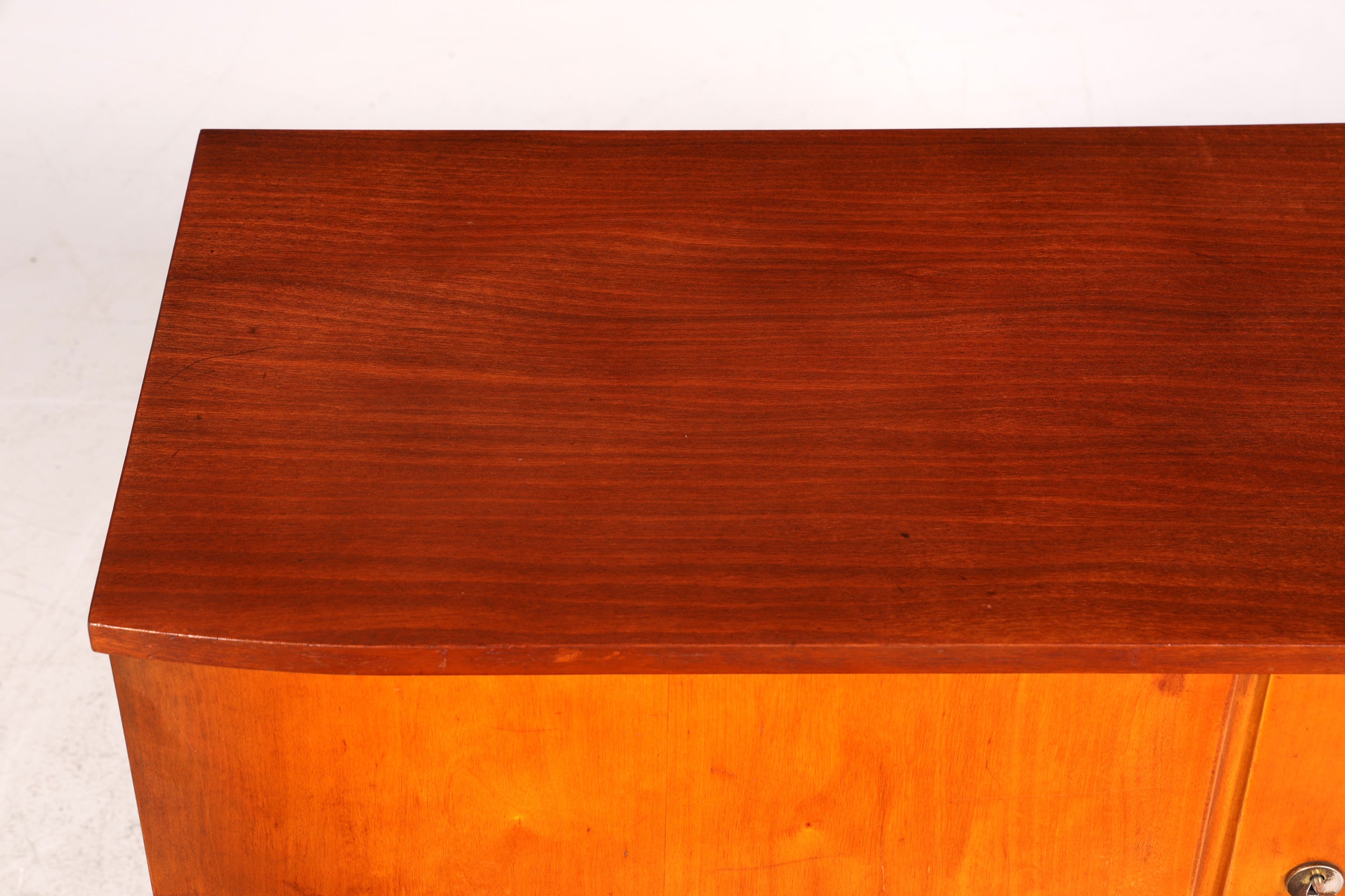 Magnifique meuble vintage des années 60, commode rétro pour entrée, buffet style années 60