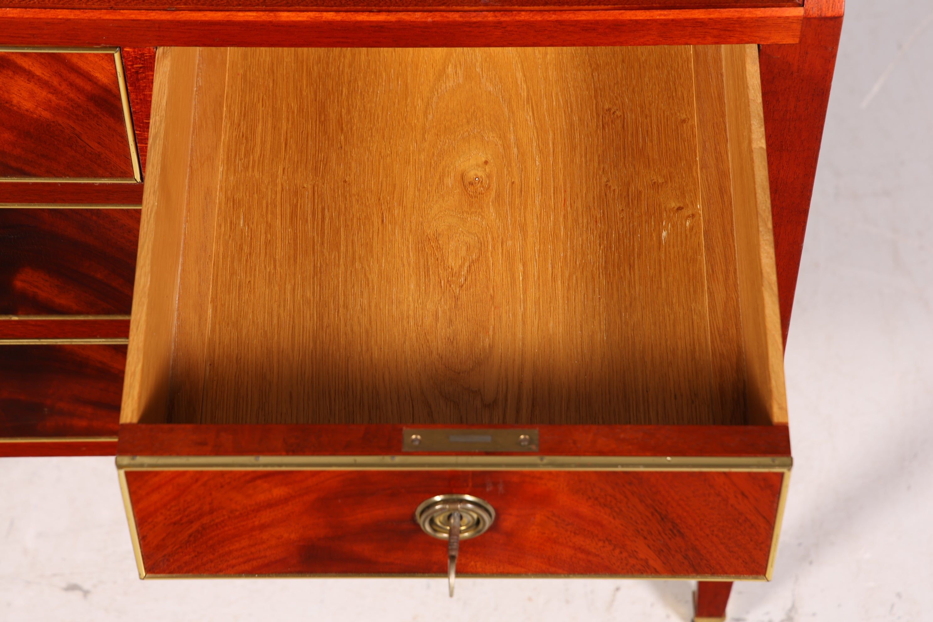 Secrétaire élégant de style Louis XVI, commode de bureau, bureau d&