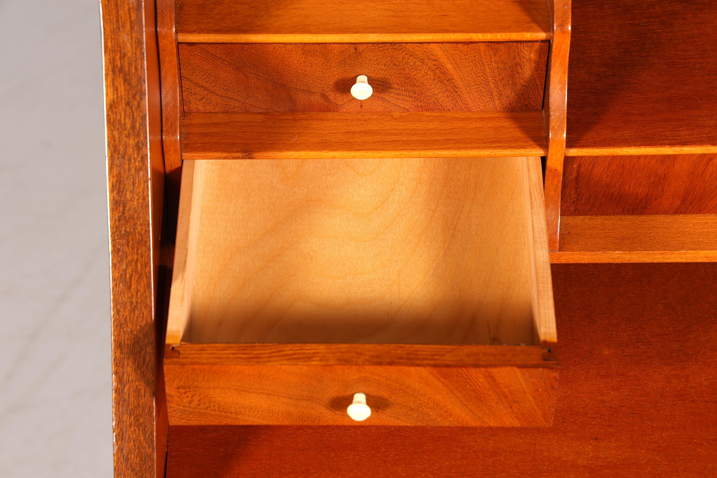 Secrétaire élégant de style anglais, commode de bureau, bureau d&