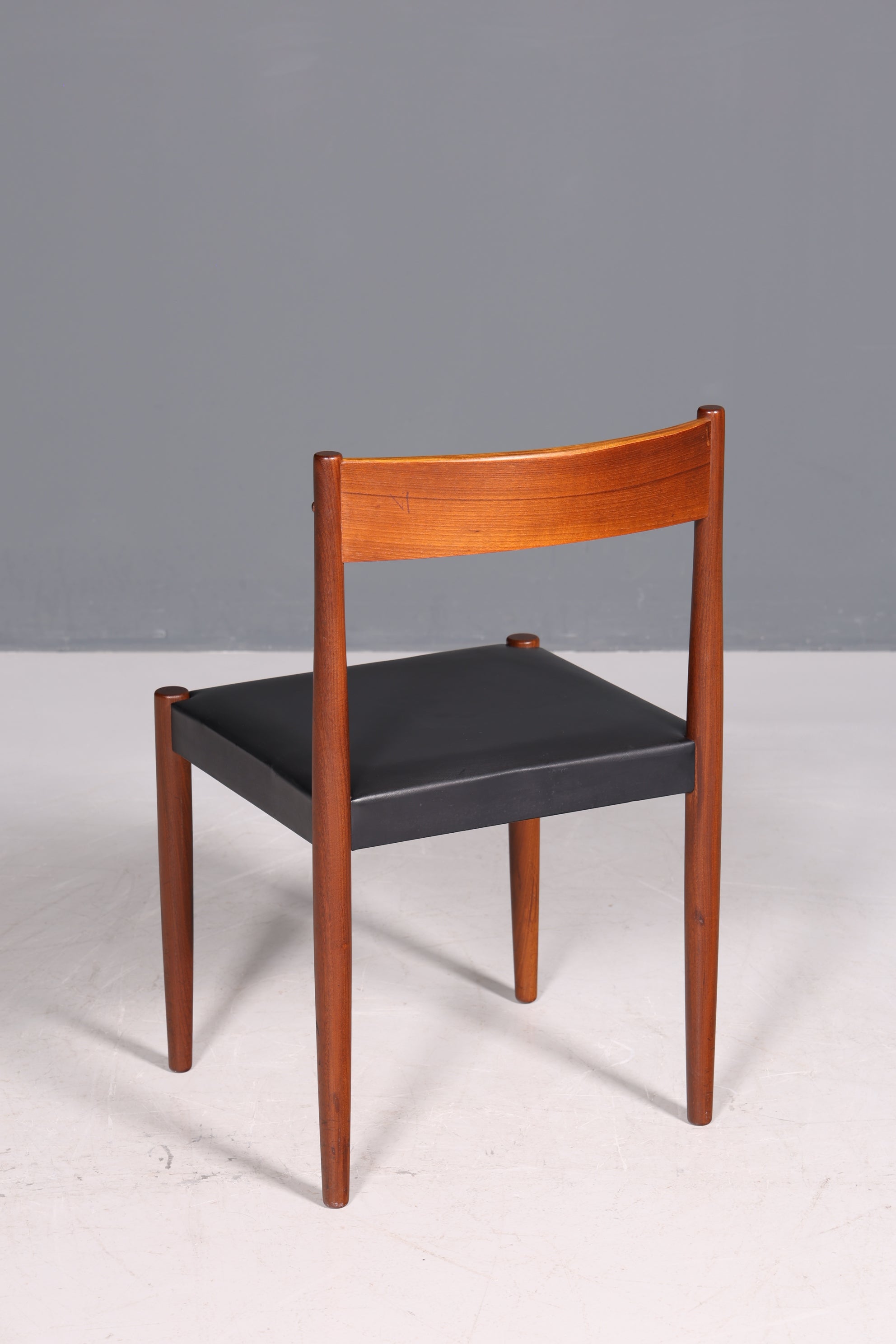 Chaise simple de style milieu du siècle, en palissandre, style secrétaire rétro, en cuir véritable, chaise de cuisine design danois, 1 sur 2