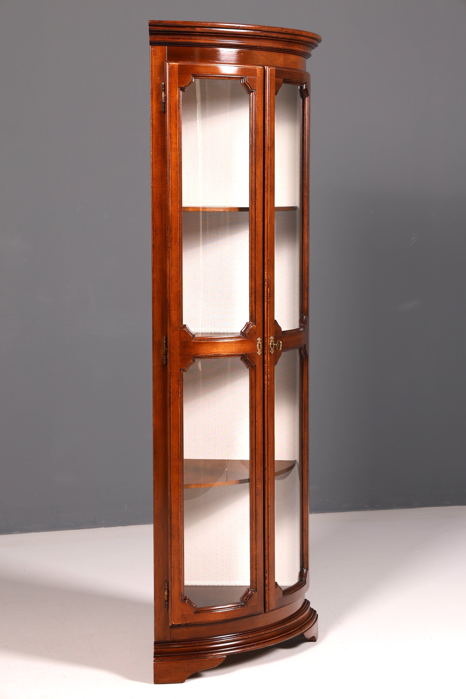 Edle Original Selva Eckvitrine Antik Stil Glasvitrine Schrank Geschirrschrank Eckregal