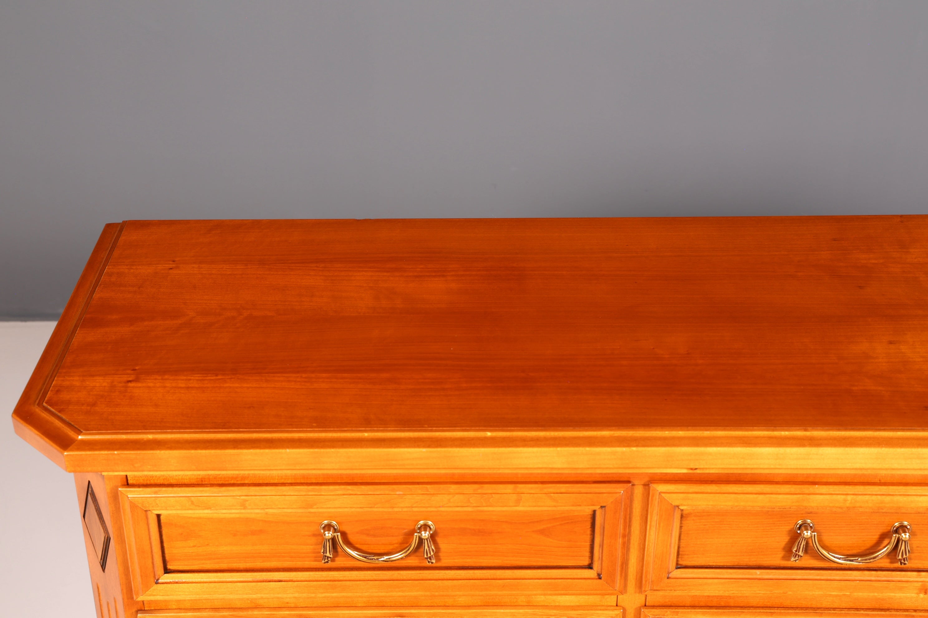 Traumhaftes Original Selva XXL Sideboard Antik Stil Villa Borghese Schrank Kommode Buffet