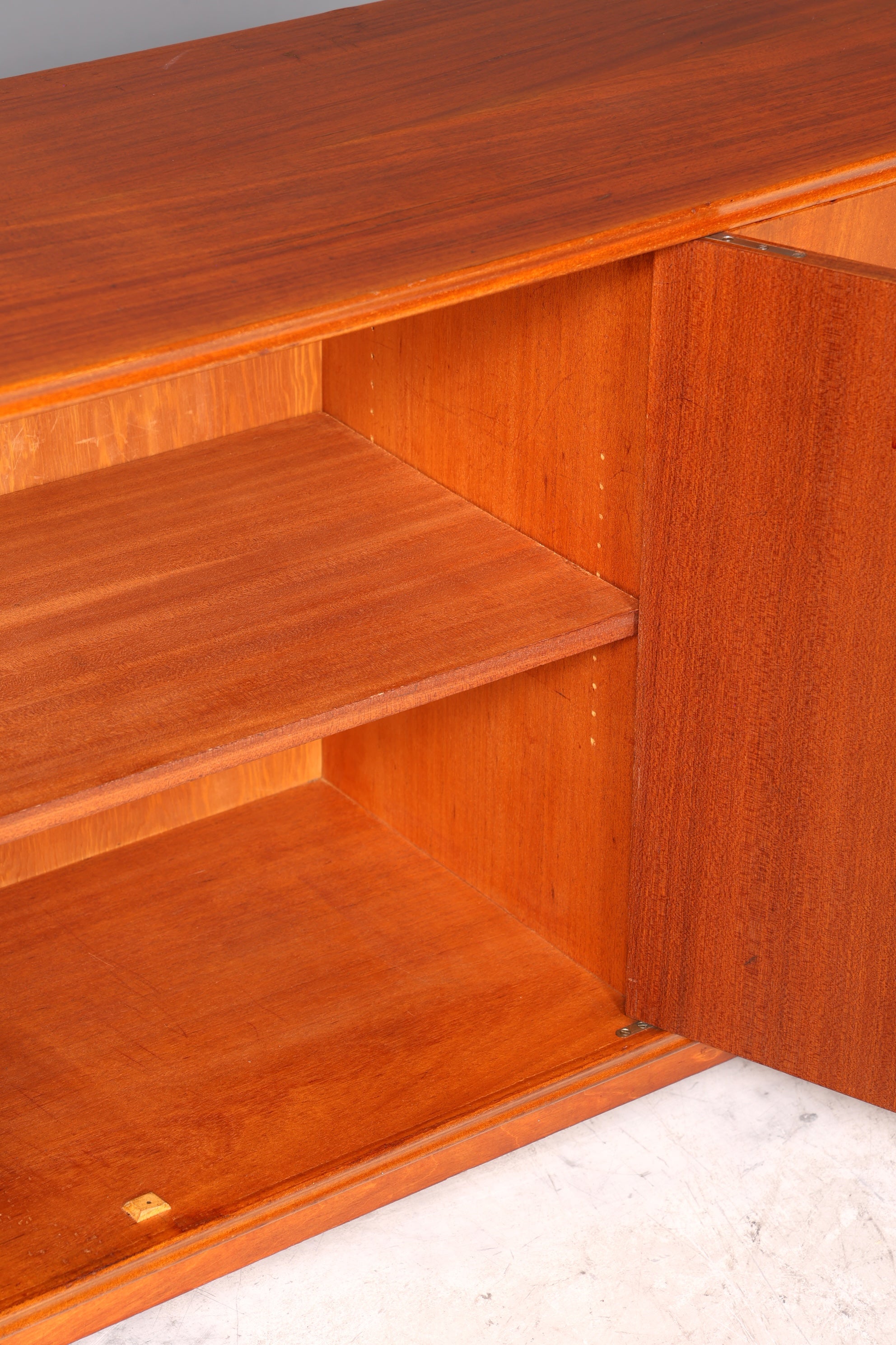 Wunderschönes Mid Century Sideboard Vintage Kommode TV Schrank Flurkommode 60s