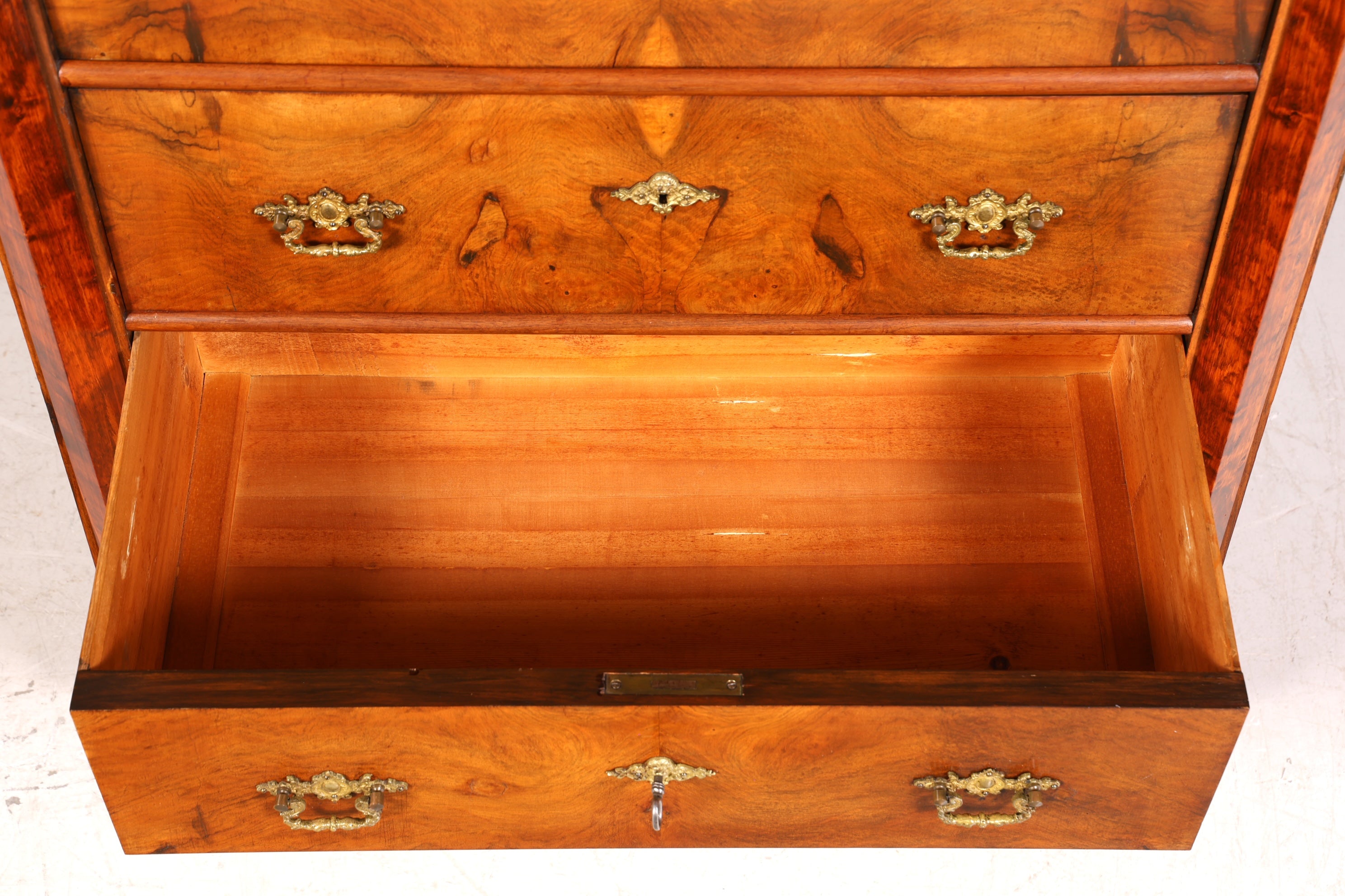 Beau secrétaire Gründerzeit, commode Art Nouveau, meuble ancien