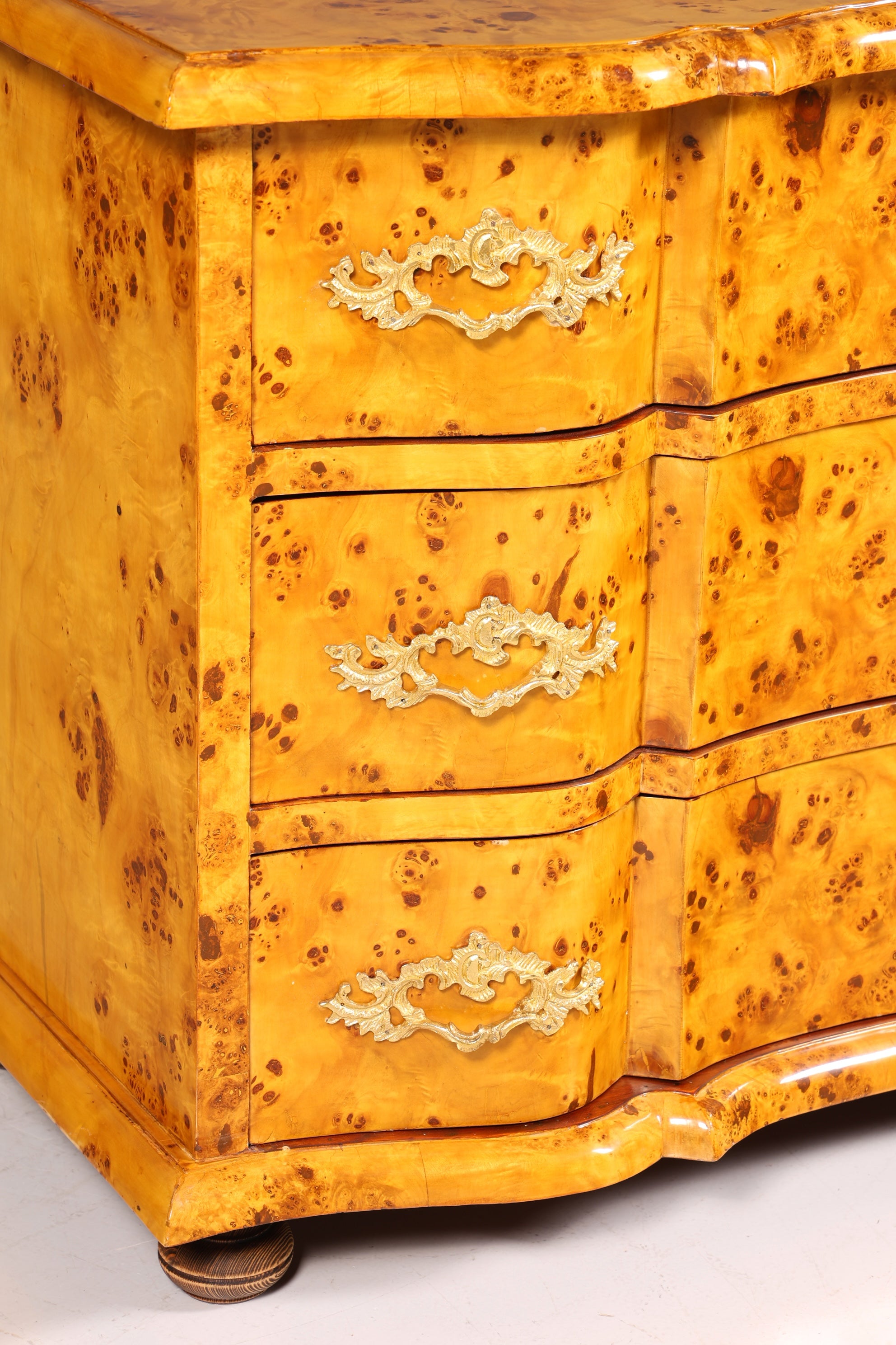 Buffet de style baroque royal, commode de style Louis XVI, commode de style ancien