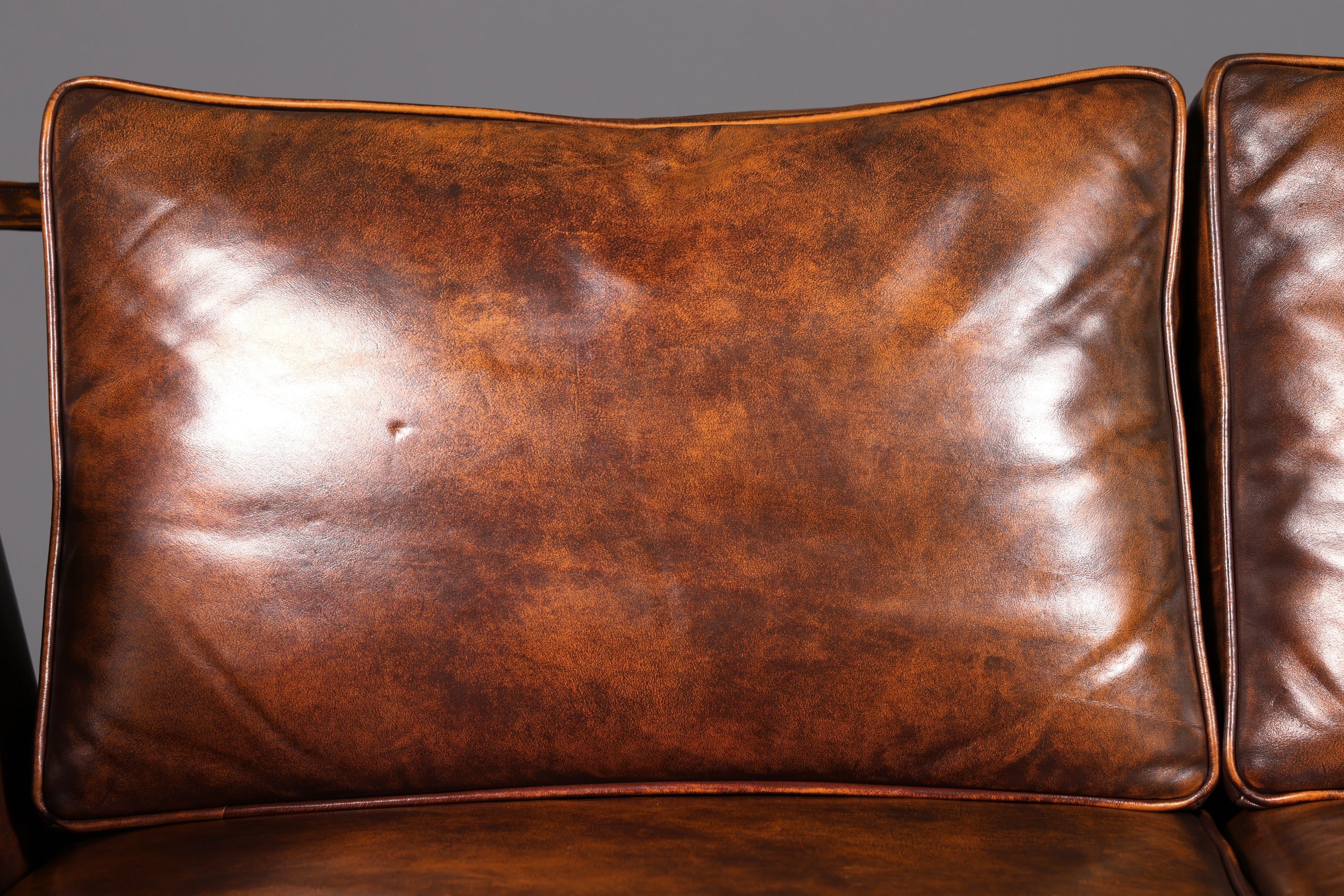 Wunderschönes Englisches Sofa im Knole Stil echt Leder Couch Englisch Polstersofa Antik Stil