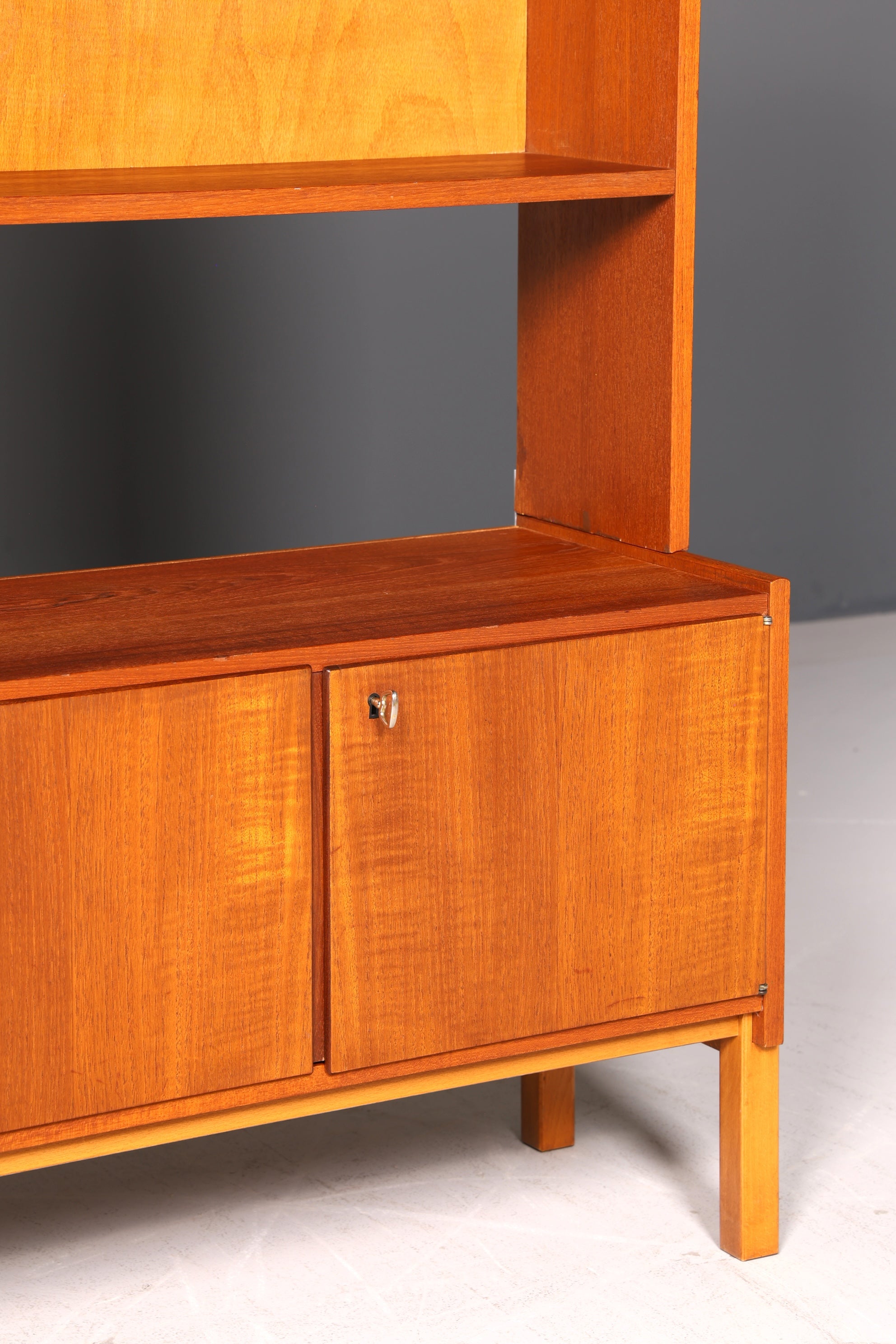 Simple Mid Century Shelf Danish Design Bookcase Retro Cabinet Chest of Drawers 60s