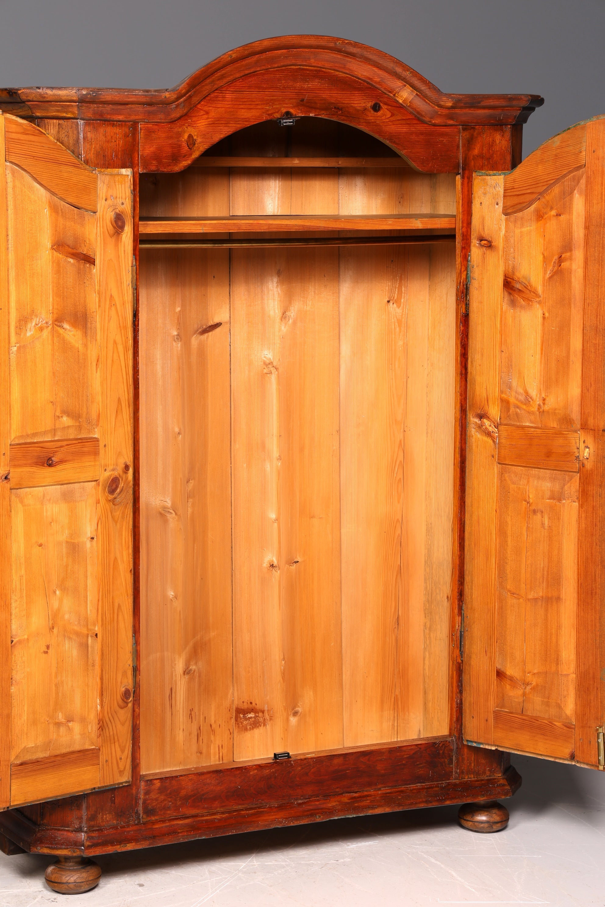 Beautiful Antique Baroque Farmhouse Cabinet Hallway Cabinet Wardrobe Linen Cabinet Solid Wood