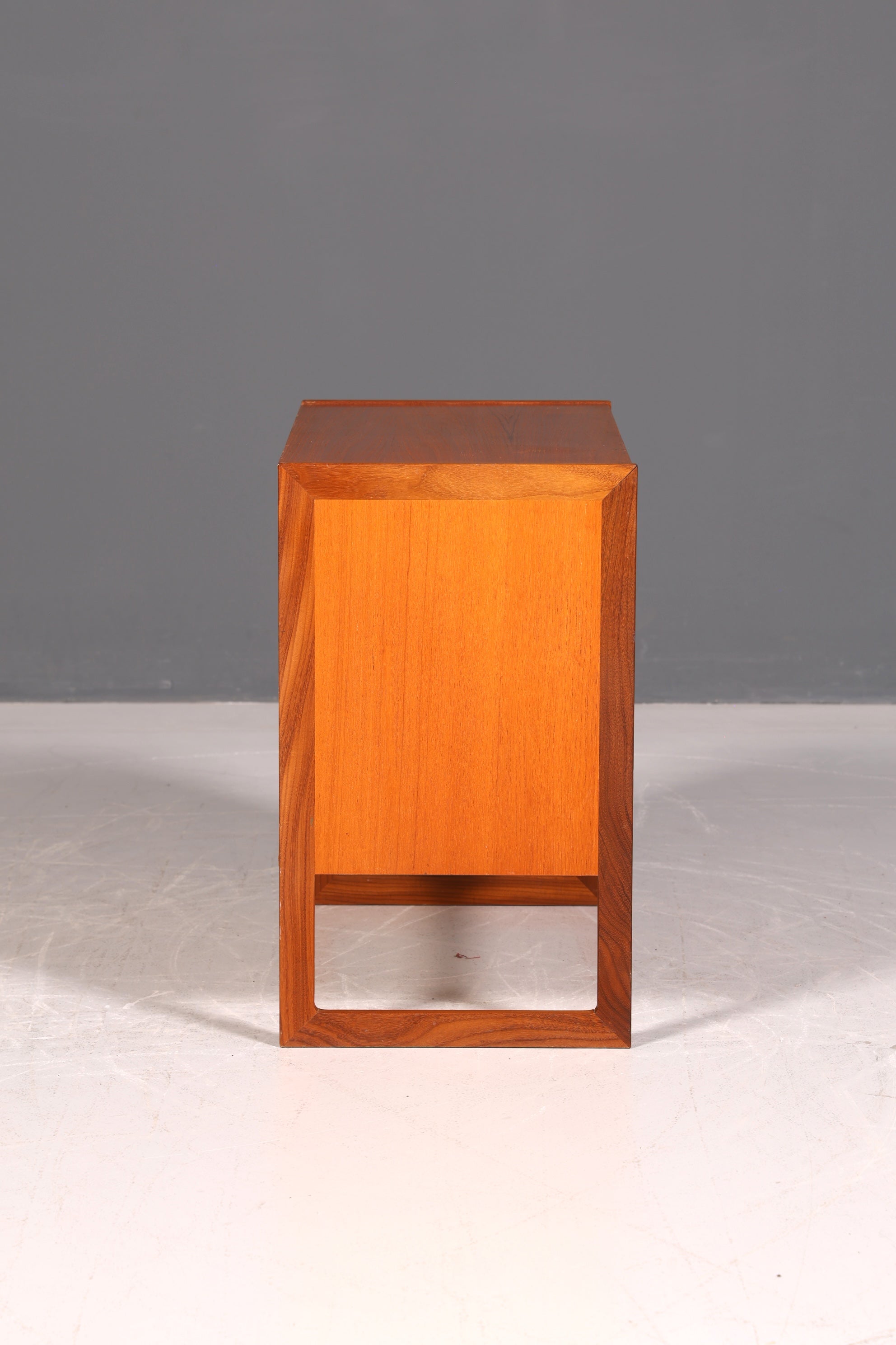 Wunderschöne Mid Century Kommode Teak Holz Sideboard Vintage Schubladenkommode Danish Design 60s Designklassiker