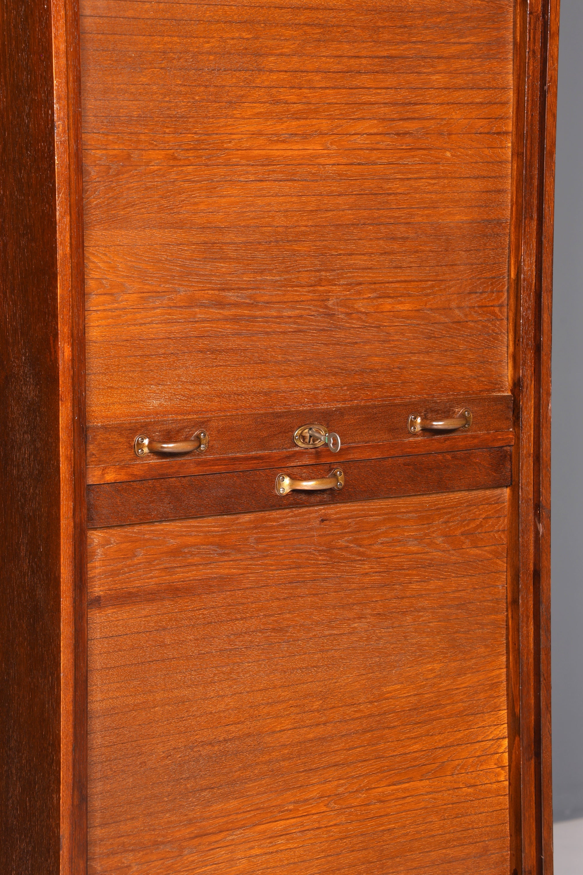 Simple mid-century roll-top cabinet, Bauhaus style, vertiko, apothecary cabinet, Art Deco office filing cabinet