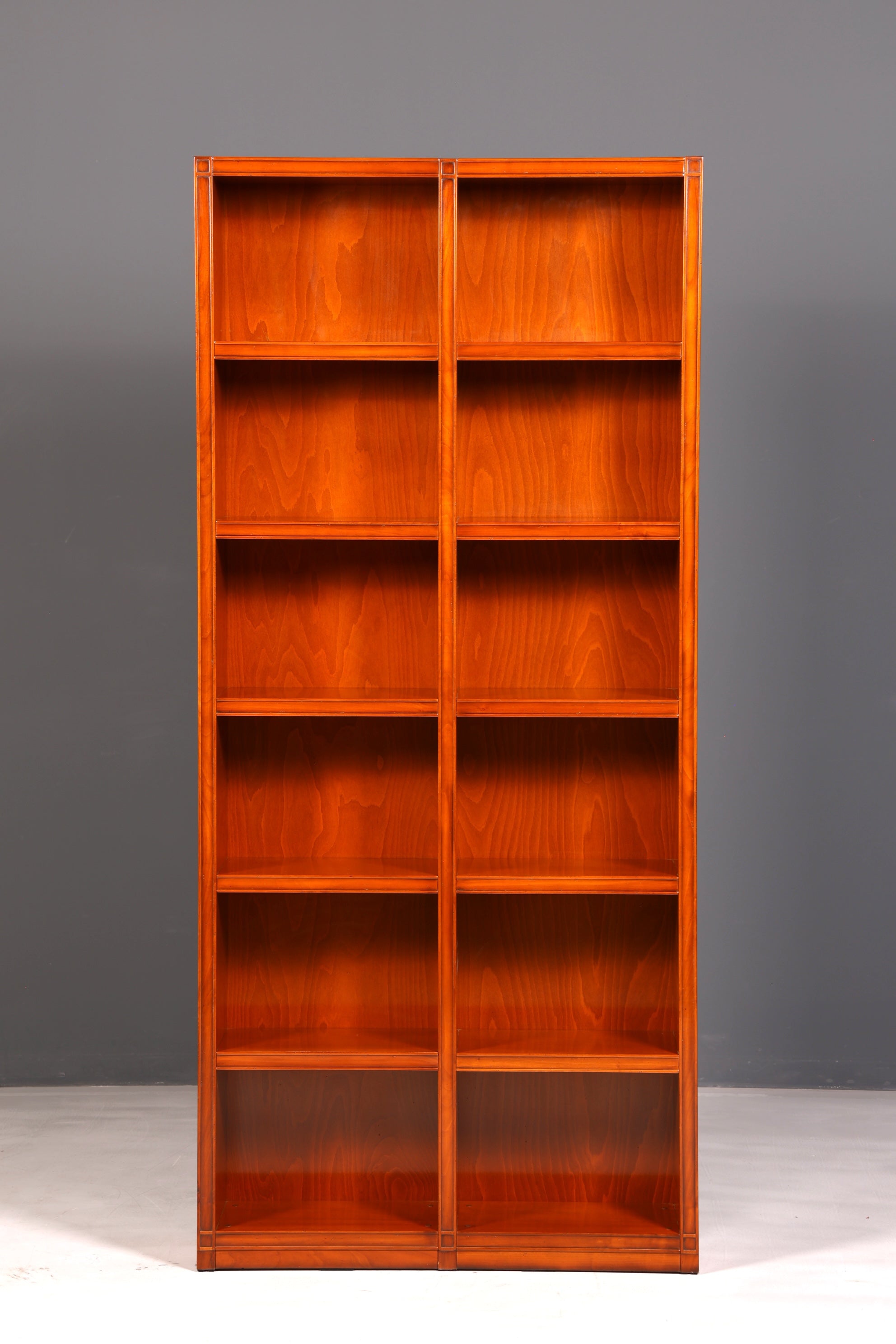 Magnifique bibliothèque anglaise XXL en if, étagère ancienne, meuble bibliothèque en bois véritable