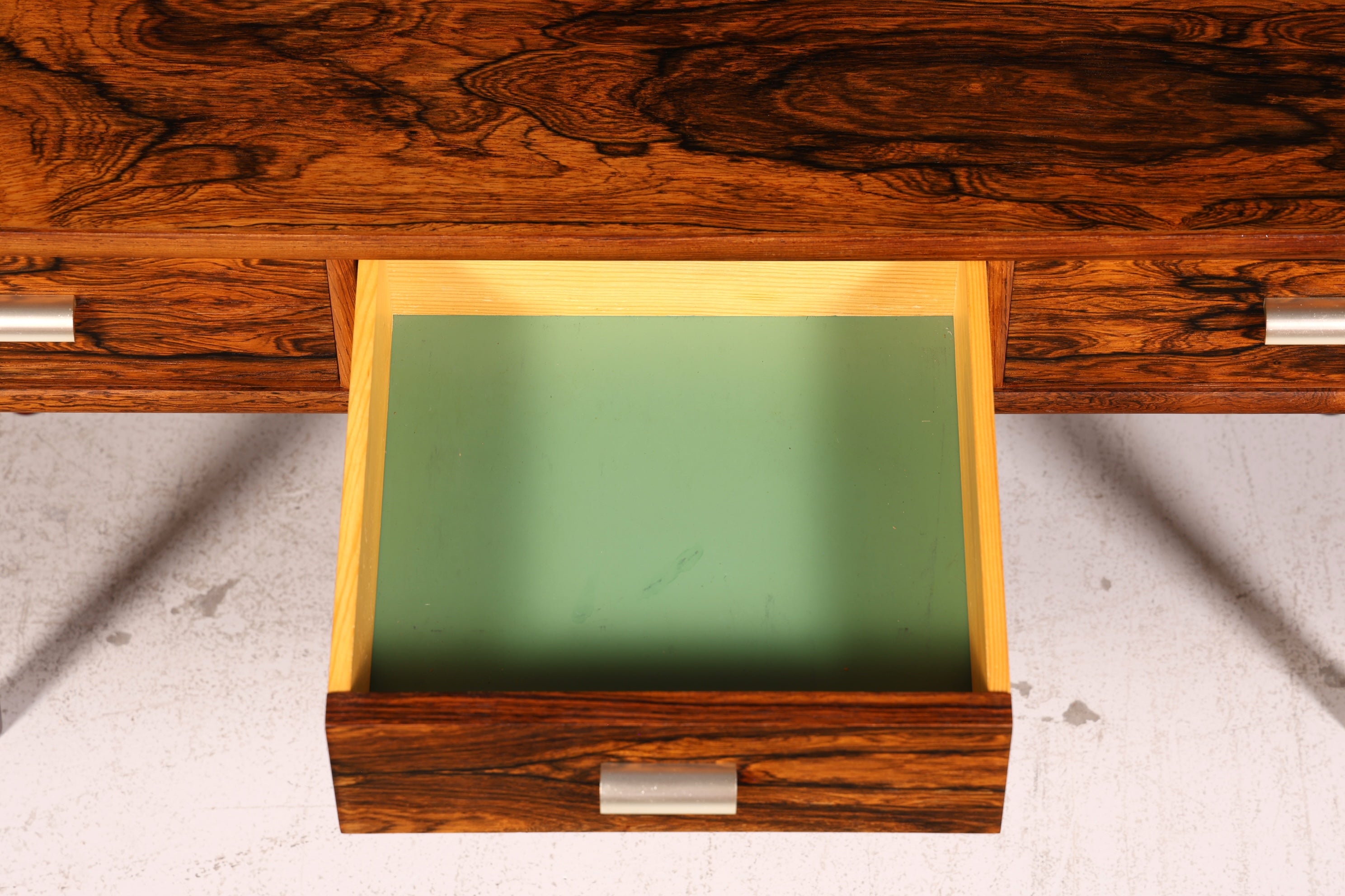 Wunderschönes Mid Century Palisander Sideboard Vintage TV-Kommode Retro 60er Jahre