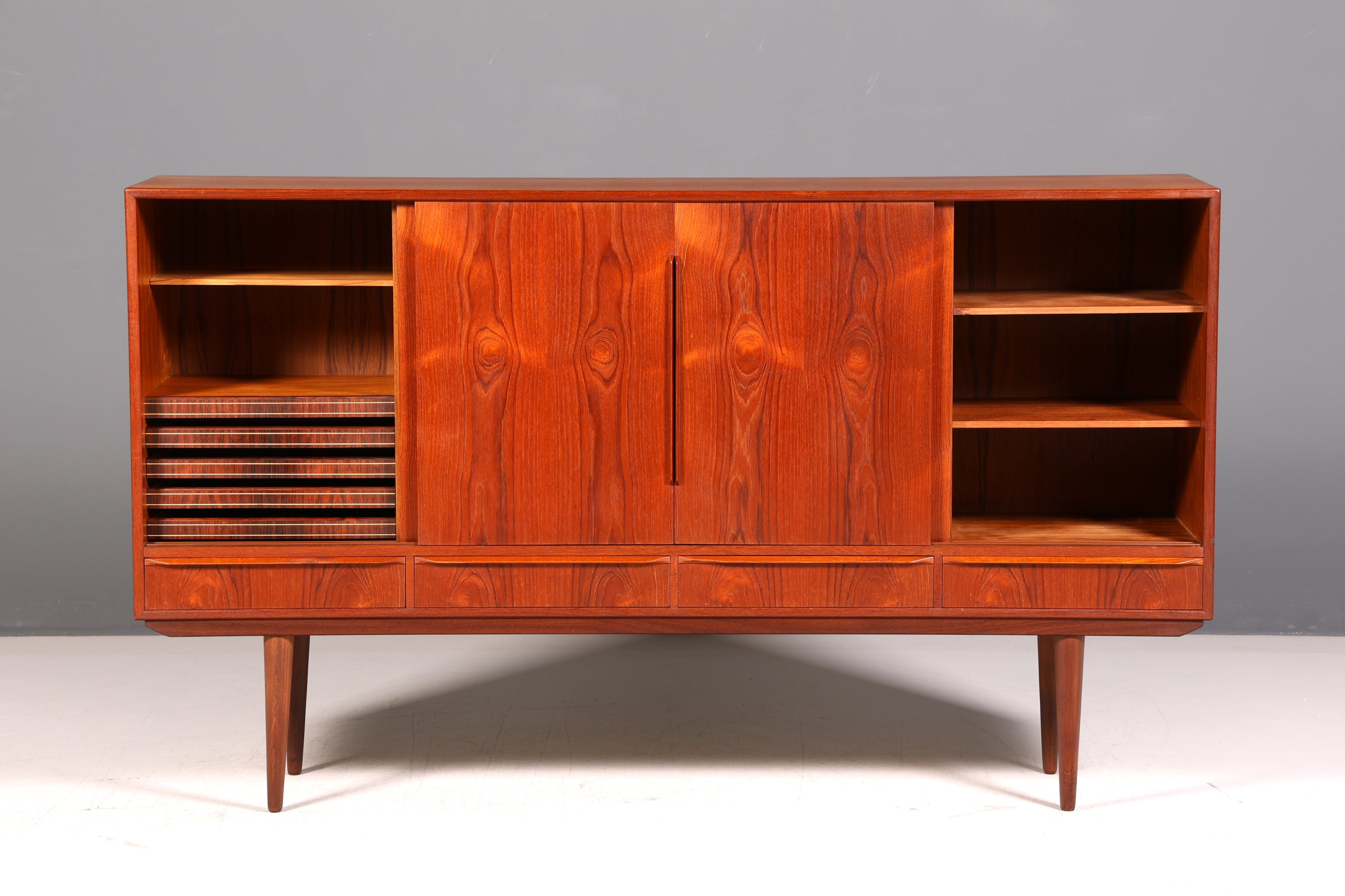 Traumhaftes Mid Century Highboard Danish Design Sideboard Vintage Retro 60er Jahre Bürokommode Schrank Skandinavisch Holz