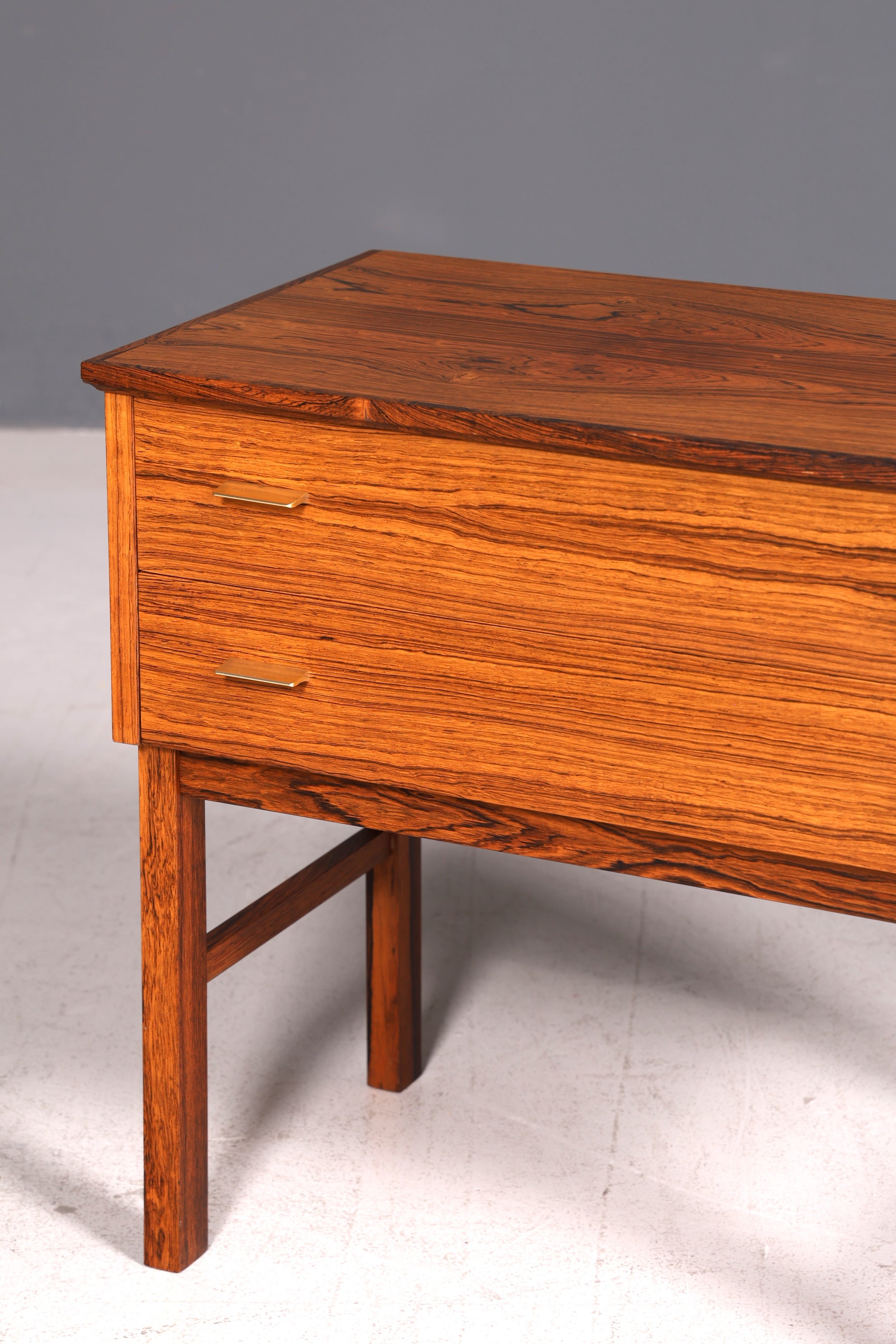 Wunderschöne Mid Century Kommode Vintage Flurkommode Nachttisch Retro 60er Sideboard Holz Skandinavisch