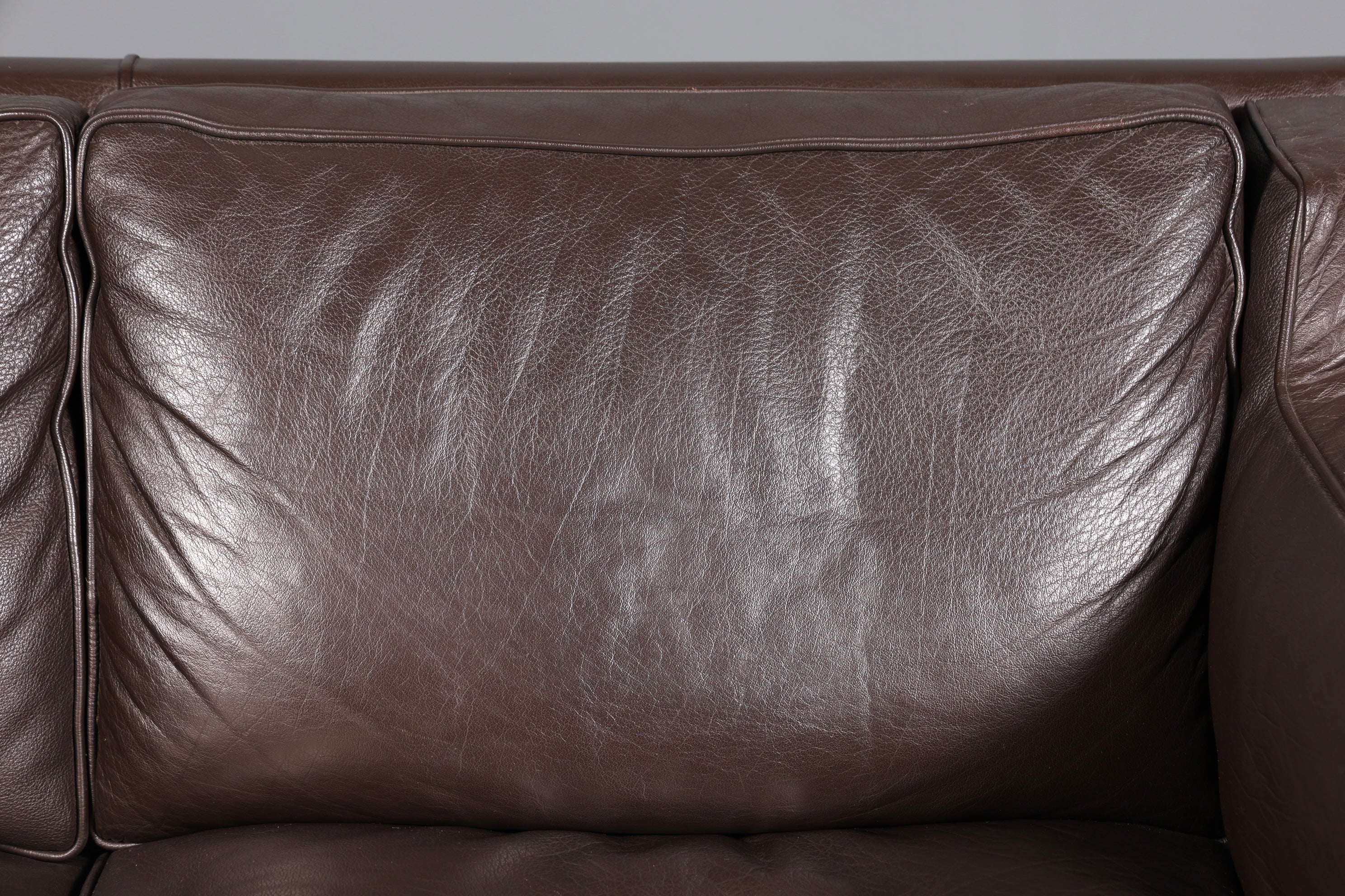 Wunderschönes Designer Børge Mogensen Sofa 2 Sitzer echt Leder Couch Modell 2213 Made in Denmark Canapé