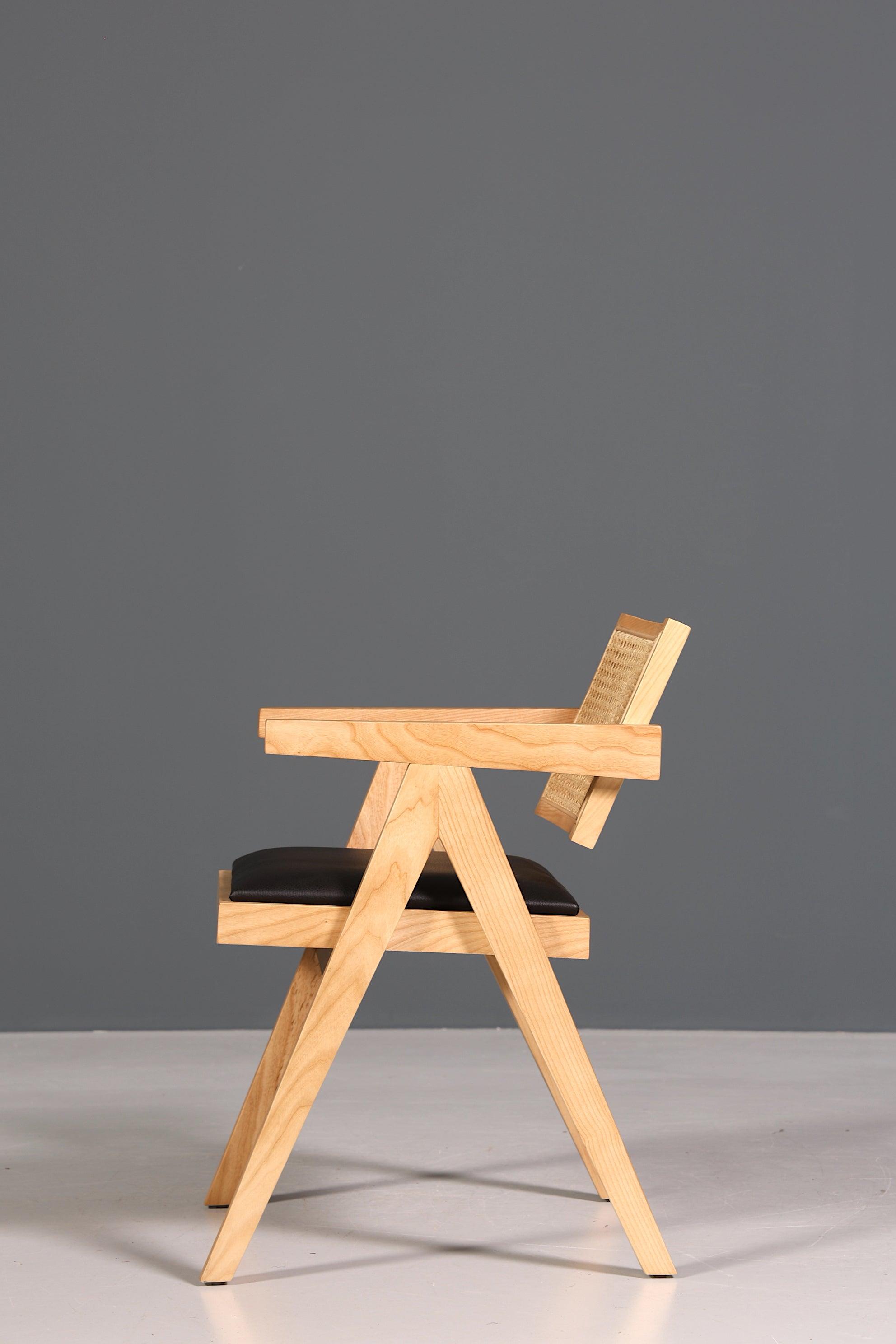 Sehr edler Korbgeflecht Stuhl "Vienna Wood +" Armlehnsessel Bauhaus Relax Lounge Chair Stuhl Esszimmer Stuhl Küchenstuhl