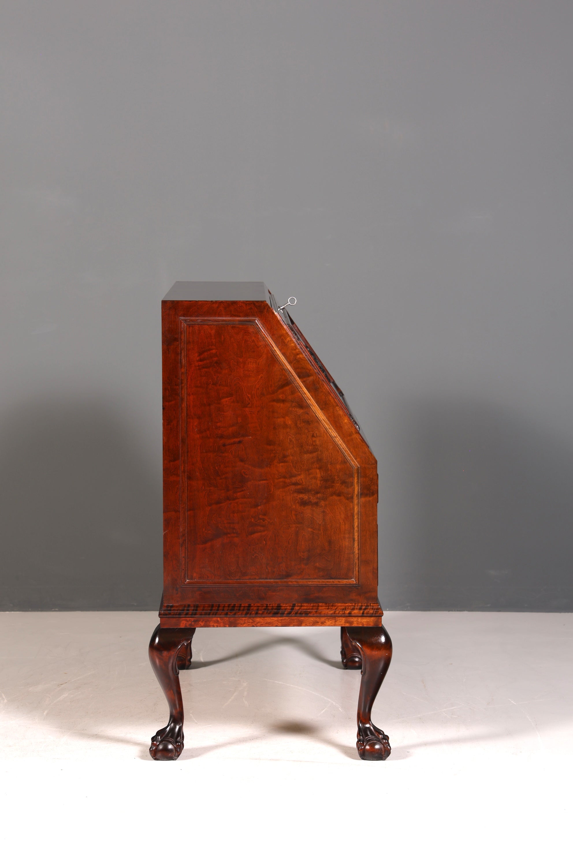 Secrétaire élégant datant des années 1930, commode de bureau en bois massif, bureau, secrétaire de bureau