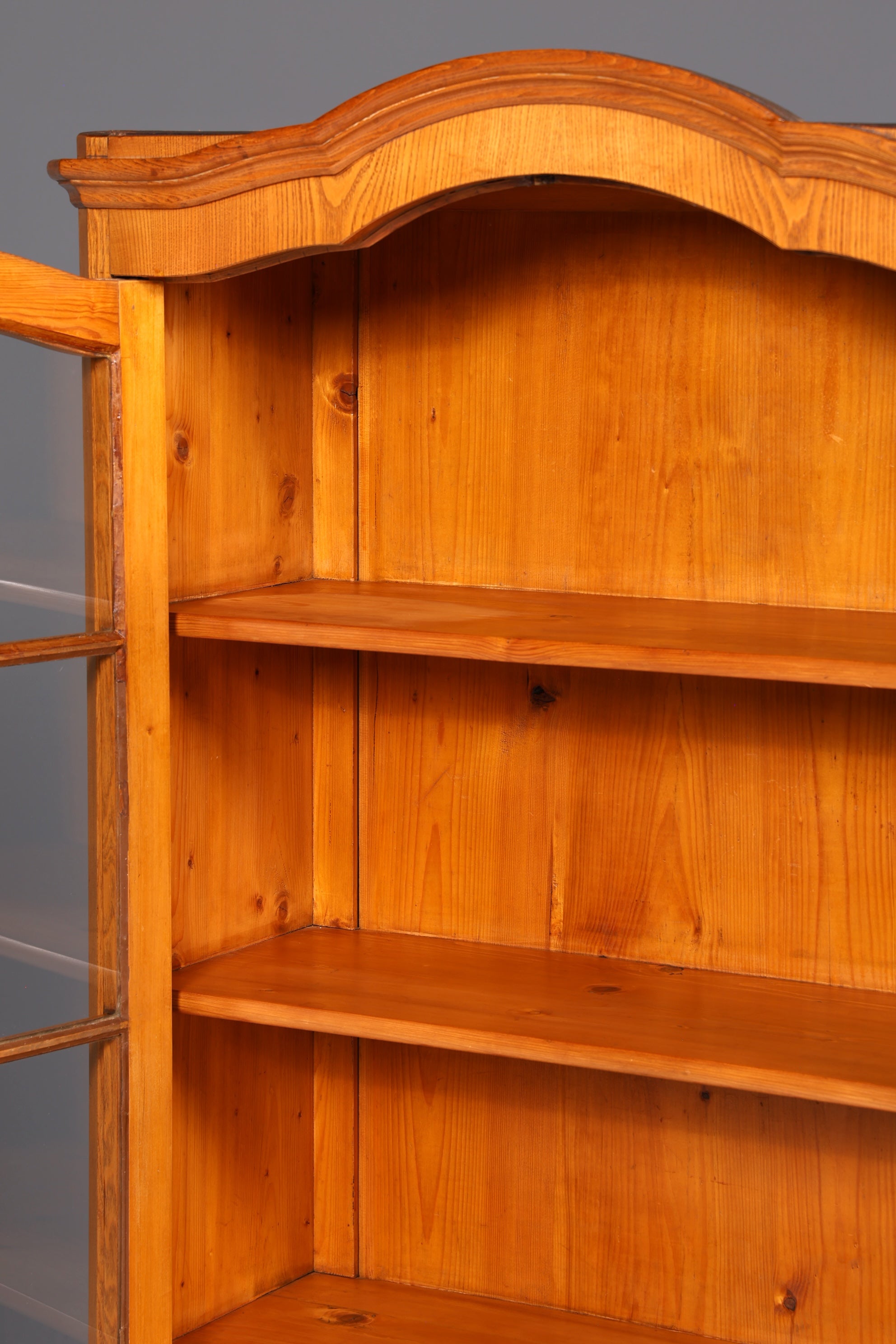 Wunderschöne Antik Vitrine Eiche Geschirrschrank Biedermeier Weichholz Glasvitrine Bücherregal Landhaus Regal