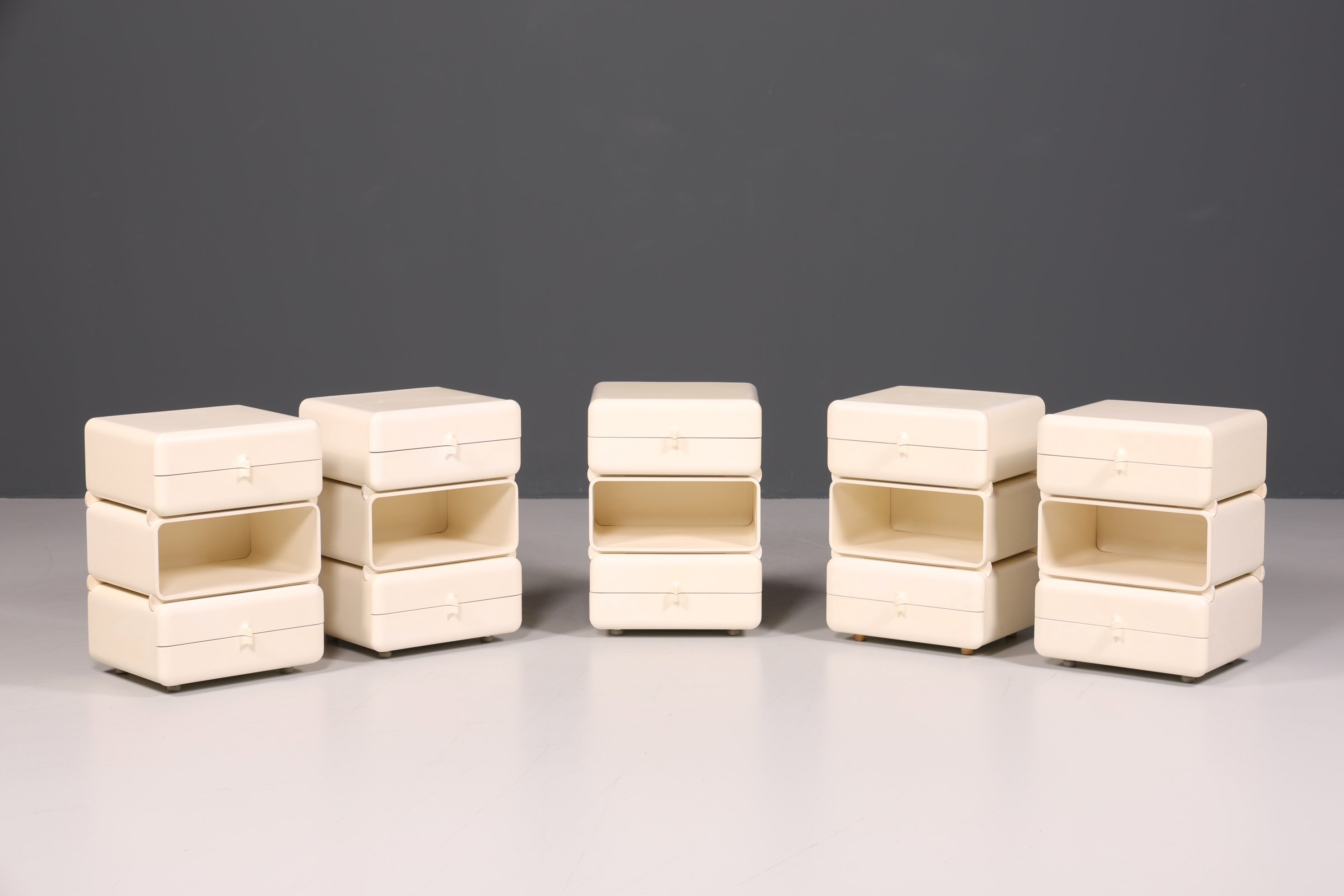 Commode rare du milieu du siècle, table de chevet modulaire style futuriste, design français, commode vintage, 4 sur 5