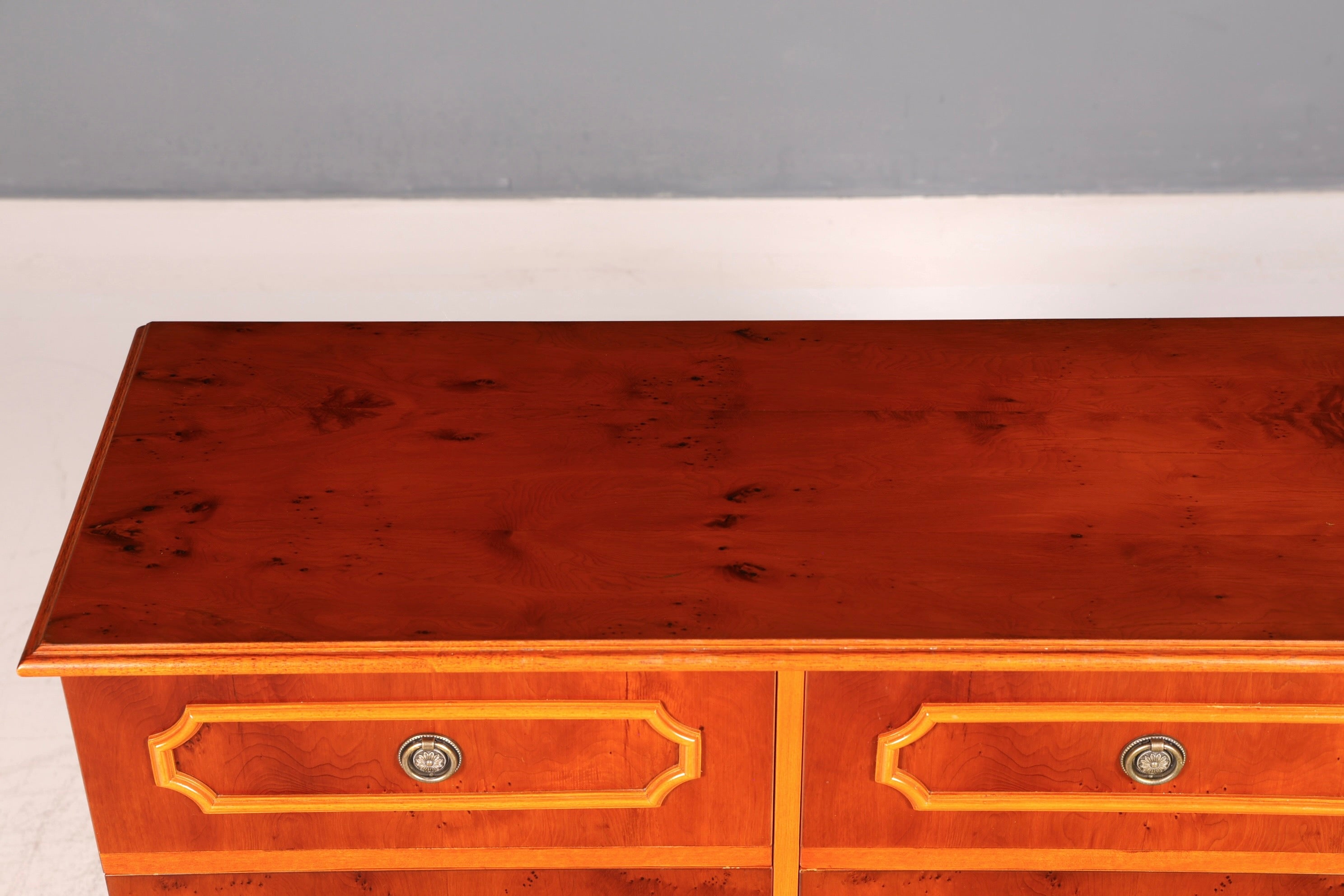 Wunderschönes Englisches Sideboard 60s Buffetschrank Kommode Anrichte Schrank Highboard Vintage