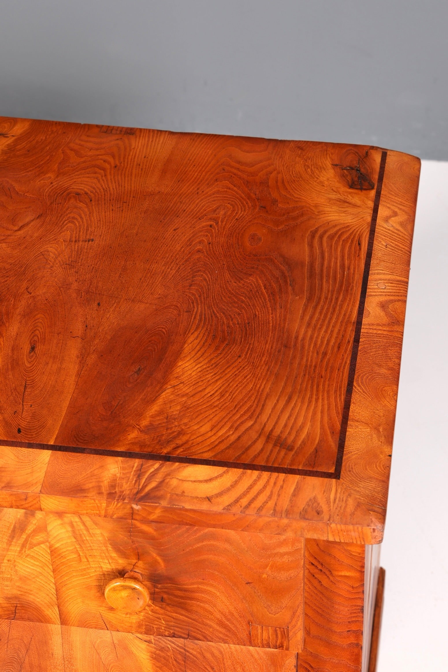 Stylish Original Biedermeier Chest of Drawers Antique around 1880 Sideboard