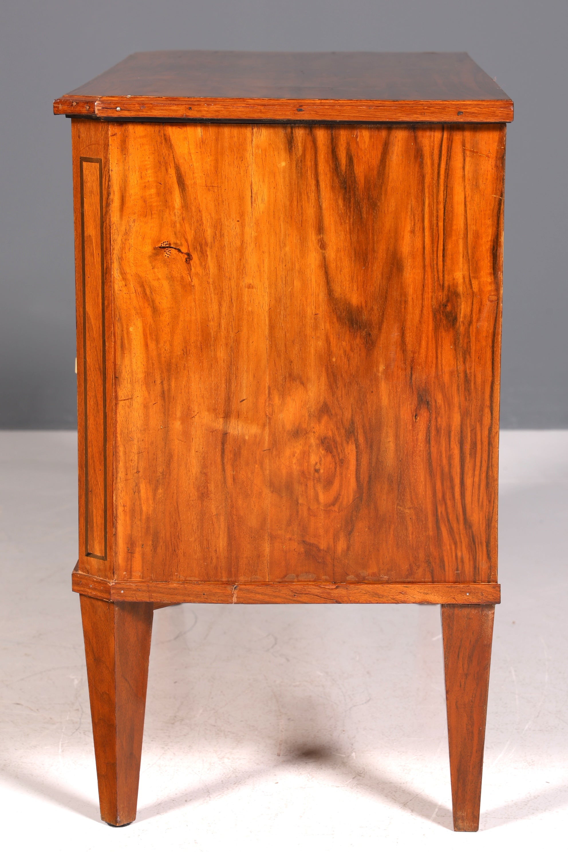 Belle commode Gründerzeit, commode à linge antique