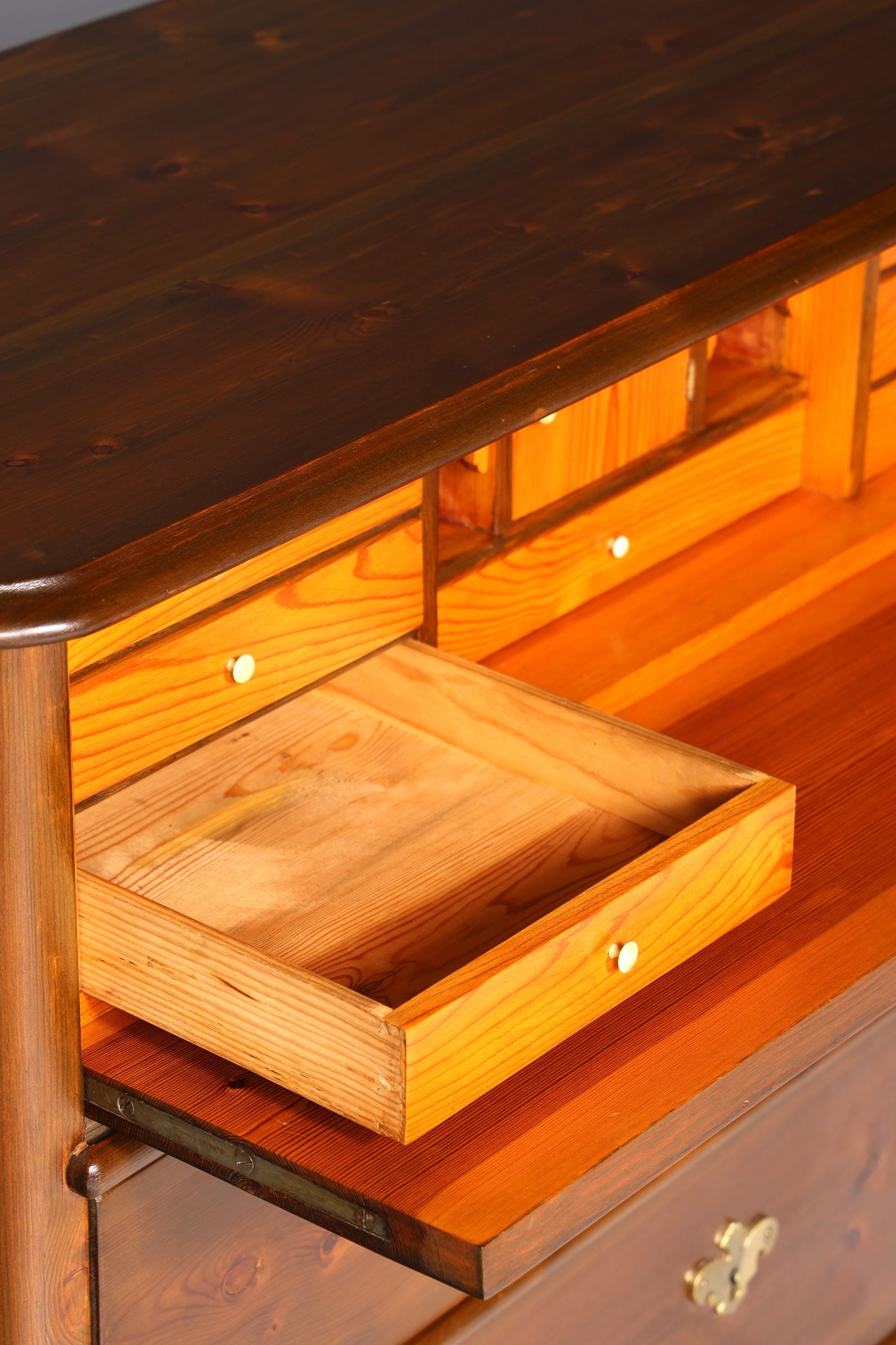 F970 Finish cm Stilvolle Louis Philippe Kommode Nussbaum Gründerzeit Schubladenkommode um 1890