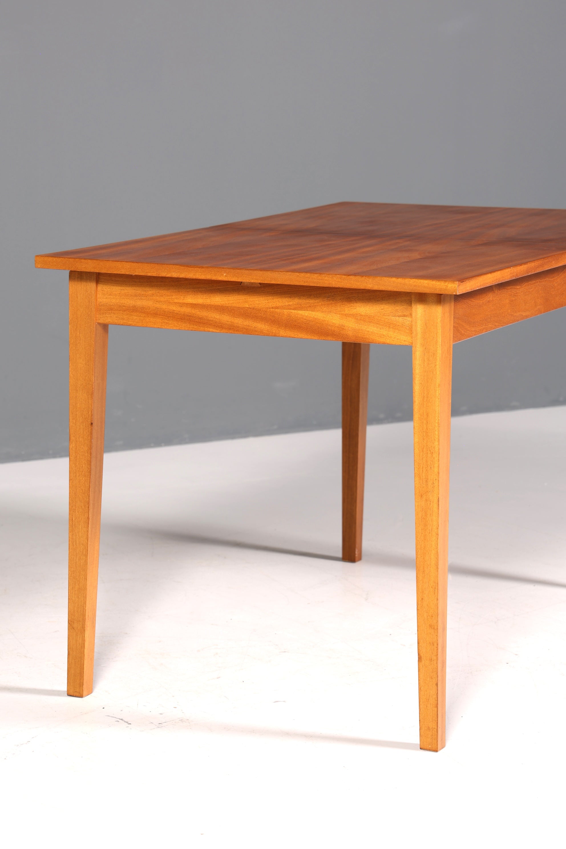 Table de cuisine Hellerau originale du milieu du siècle, table de salle à manger extensible vintage, VEB