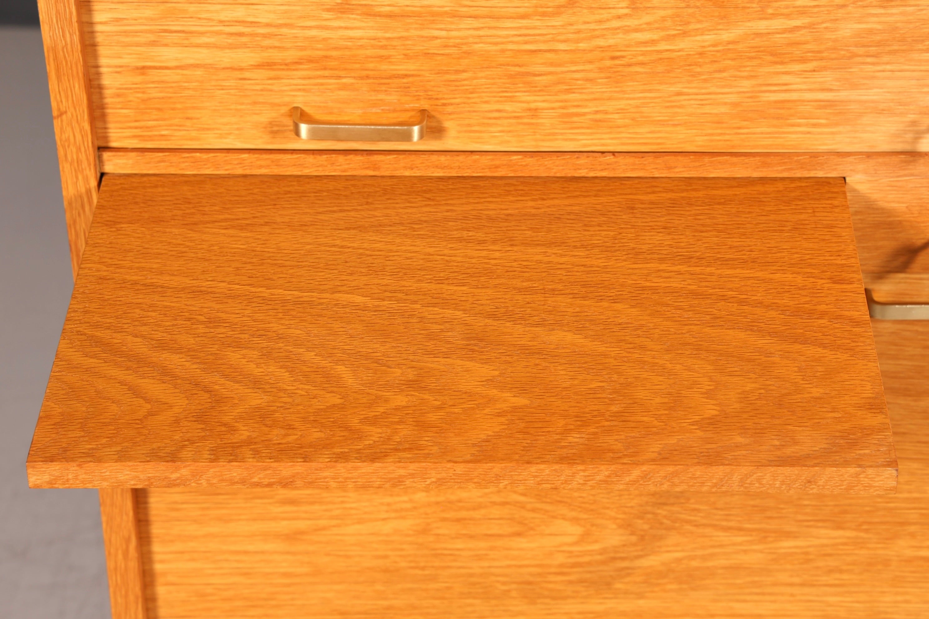 Stilvoller Mid Century Rollladenschrank Bauhaus Apothekerschrank Art Deco Büro Aktenschrank