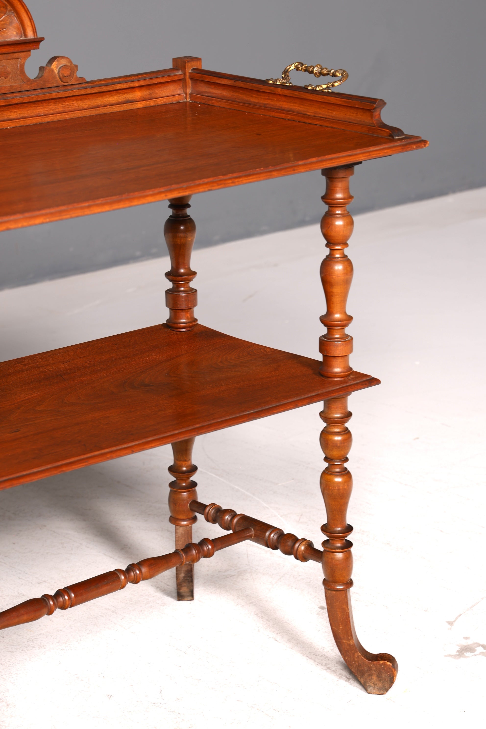 Traumhafte Gründerzeit Etagere Beistelltisch Serviertisch Antik Nussbaum Ablagetisch Etagentisch Vintage um 1890