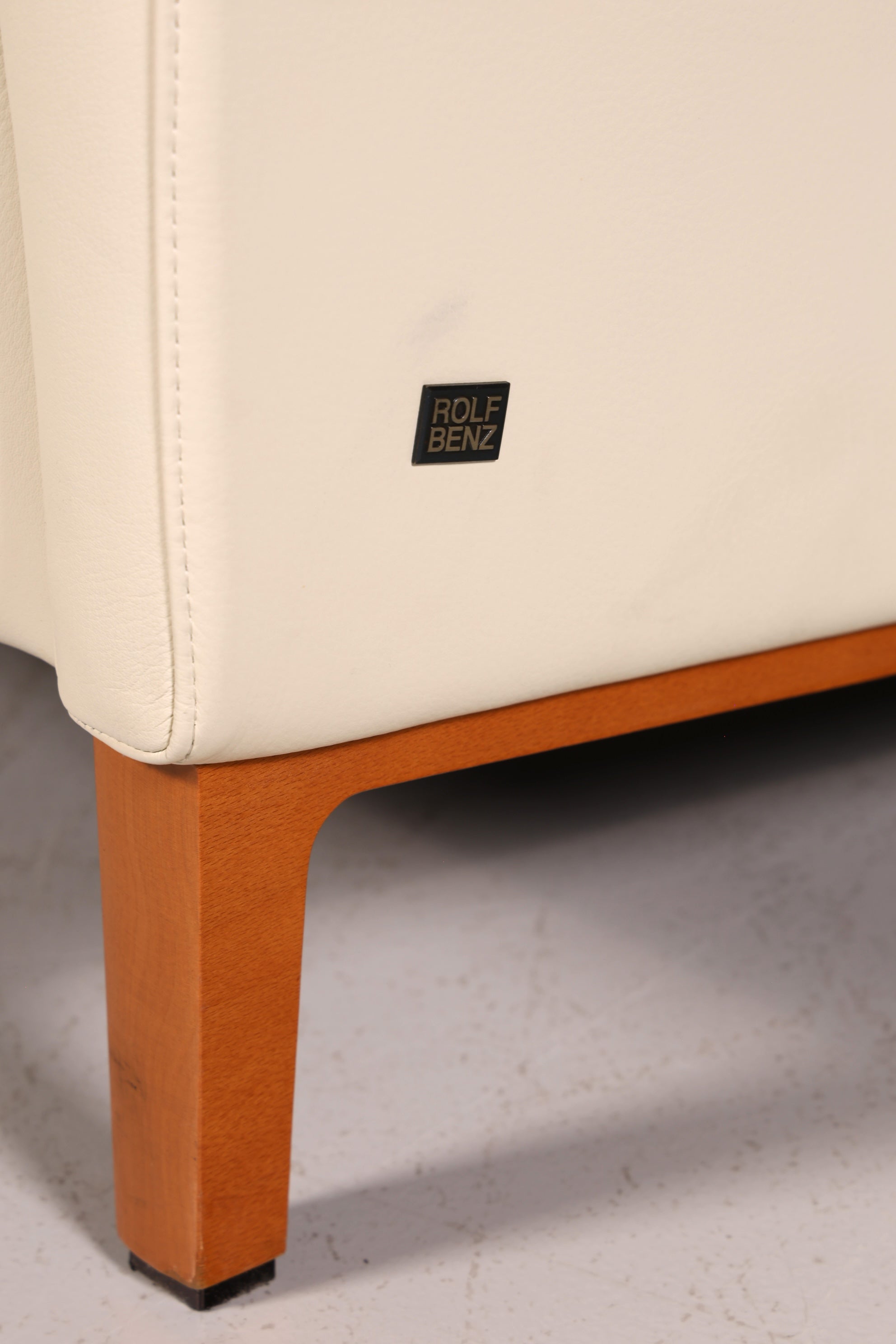 Wunderschönes Original Rolf Benz Sofa Modell 3300 Creme Echtleder 2-Sitzer Couch Designer Ledersofa