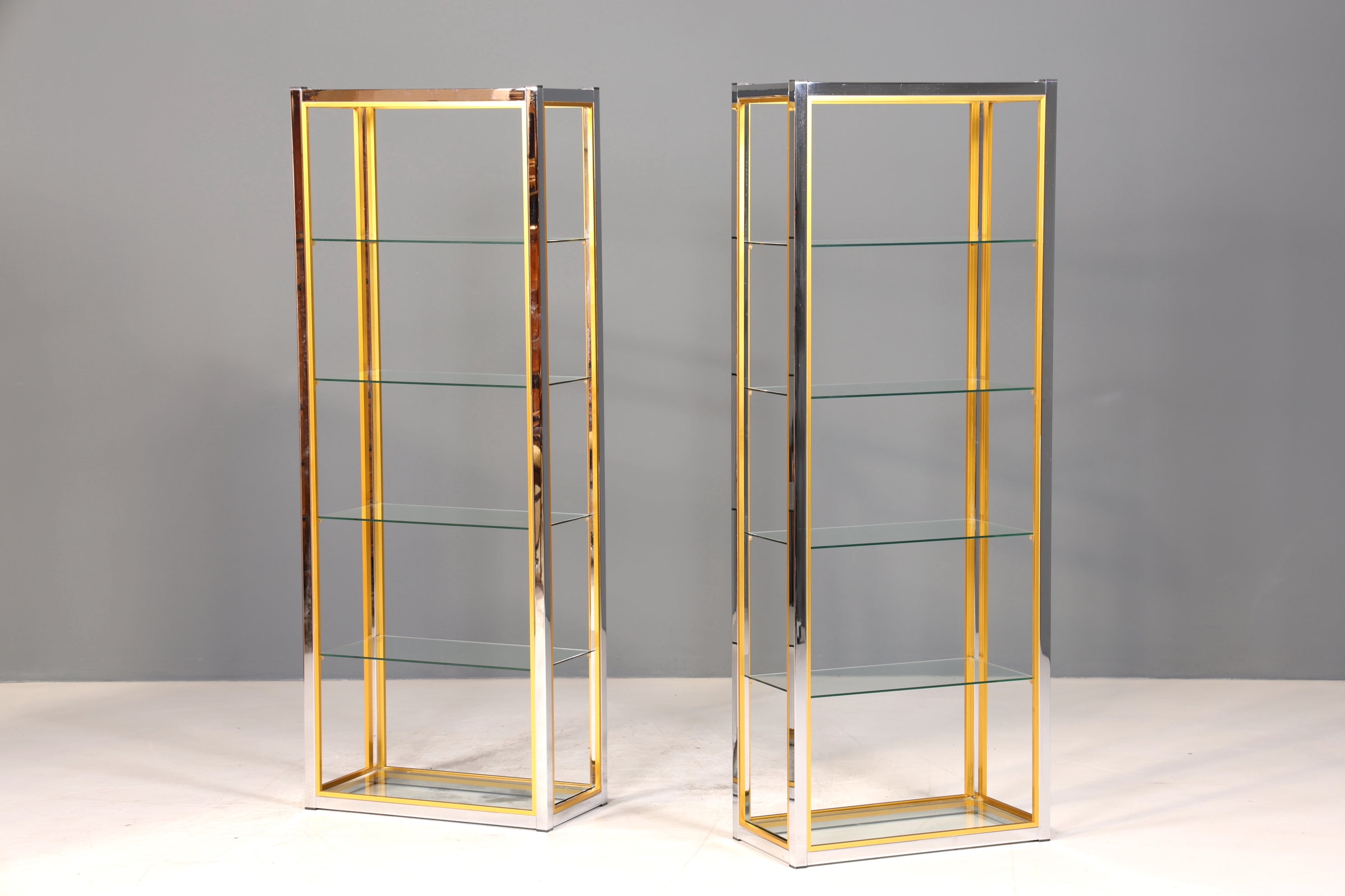 Wunderschönes Bücherregal Design by Renato Zevi Chrome Regal Mid Century Buchablage 2 von 2