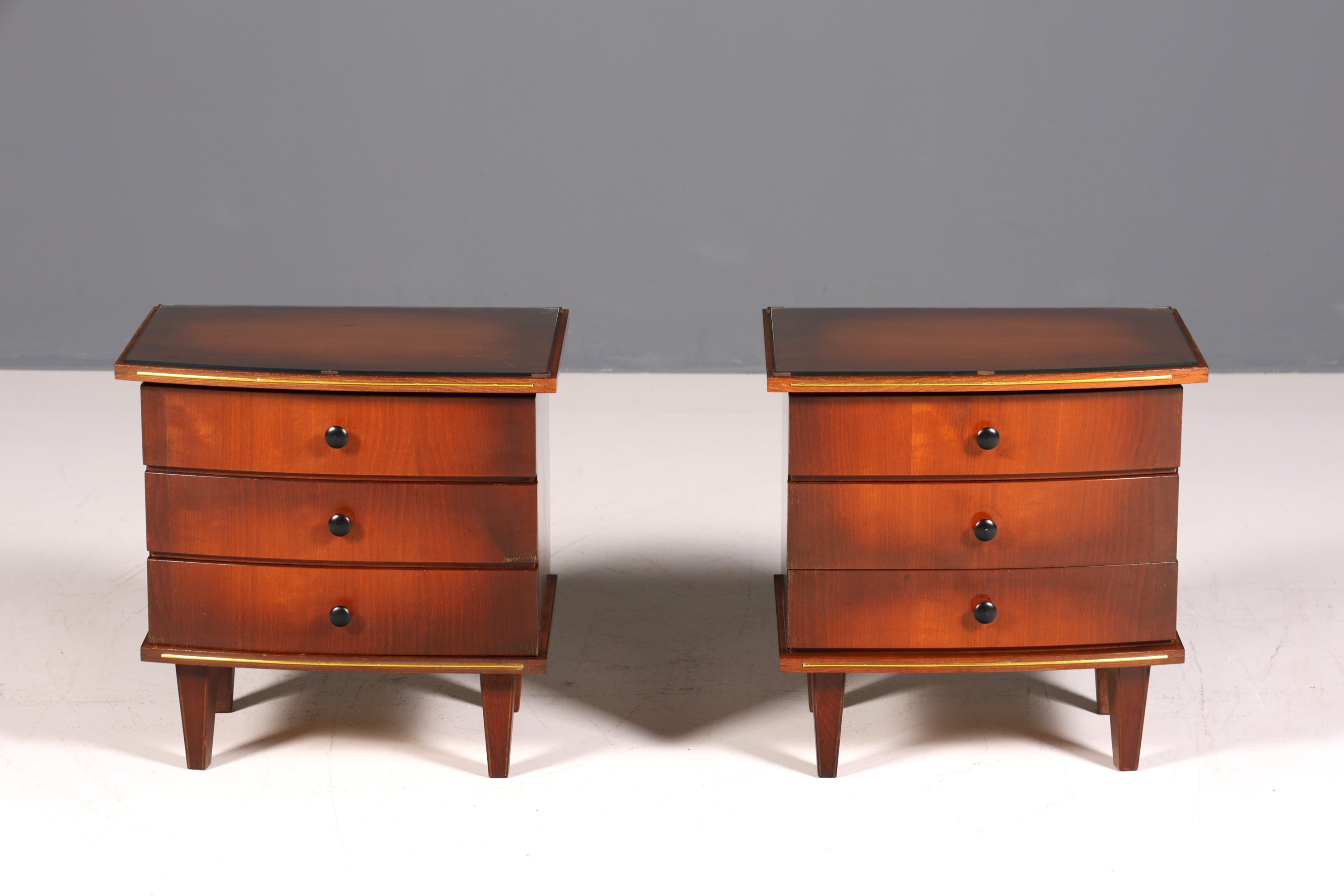 Wunderschöne Mid Century Kommode Vintage Nachttisch 60s Schubladenkommode 2 von 2