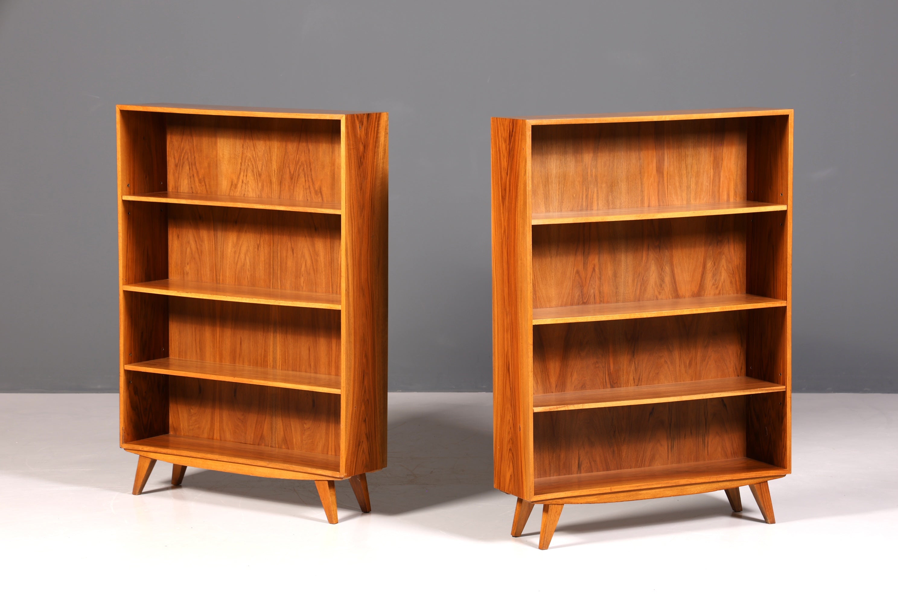 Magnifique étagère Musterring originale, bibliothèque moderne du milieu du siècle, style rétro, rangement pour livres en bois véritable, 2 sur 2