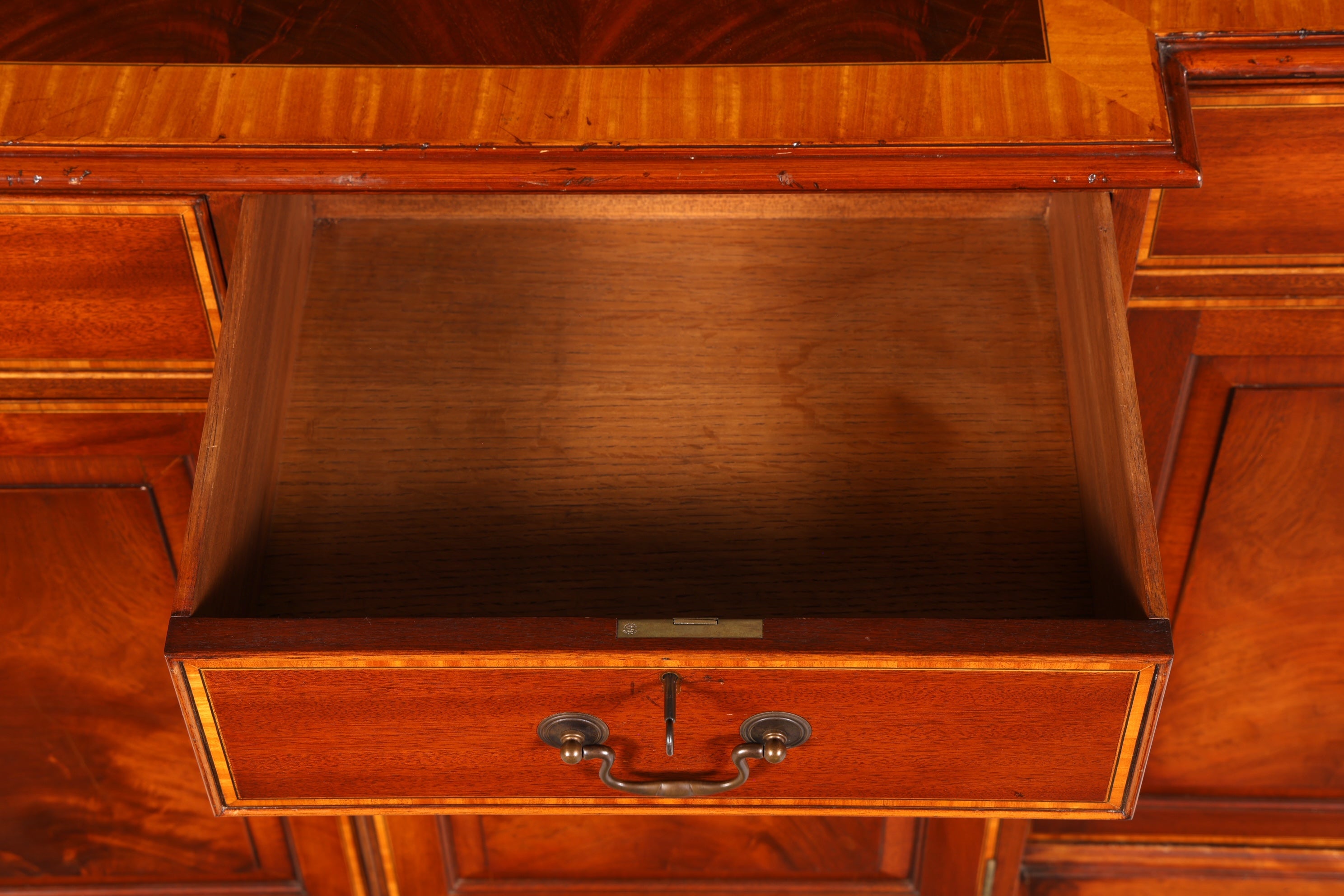 Wunderschönes Englisches Sideboard Mahagoni Schrank 60er Buffetschrank Kommode Anrichte Vintage