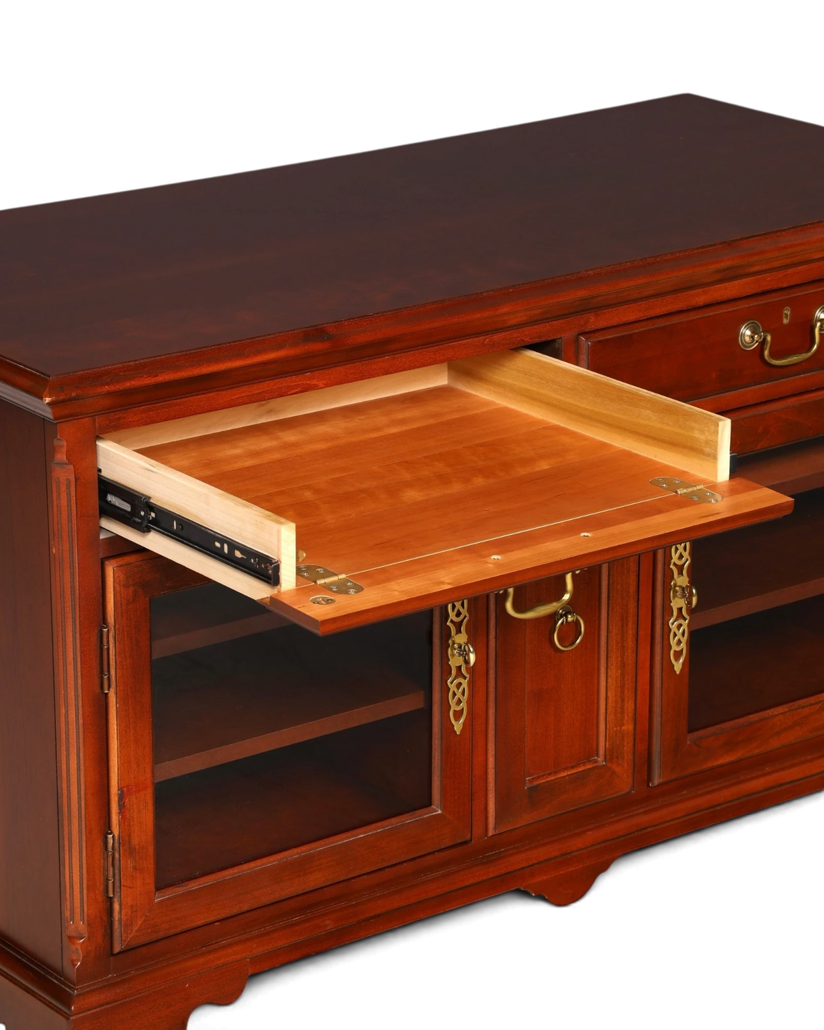 Hauptstadt Möblerei H867 Sideboard aus dunklem Holz mit ausziehbarer Ablage und Messingbeschlägen